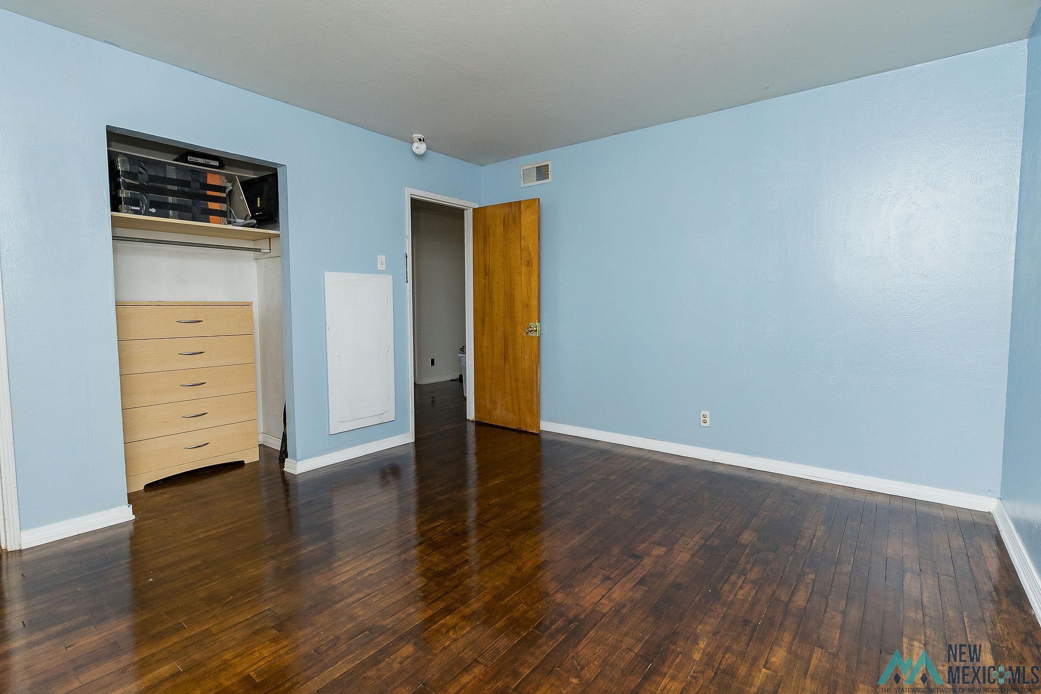 Clovis, New Mexico 88101, United States, 4 Bedrooms Bedrooms, ,2 BathroomsBathrooms,Residential,Active,43103