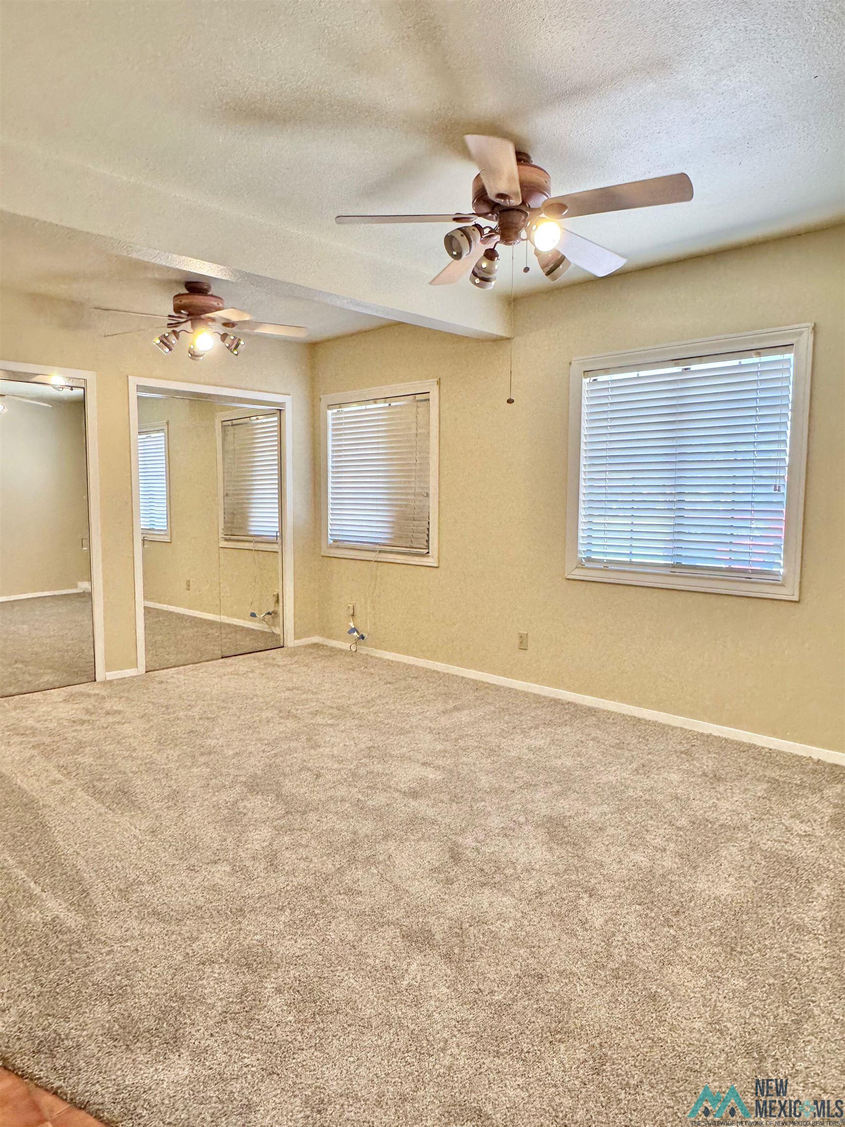 1421 N Country Circle, Carlsbad, Texas image 8