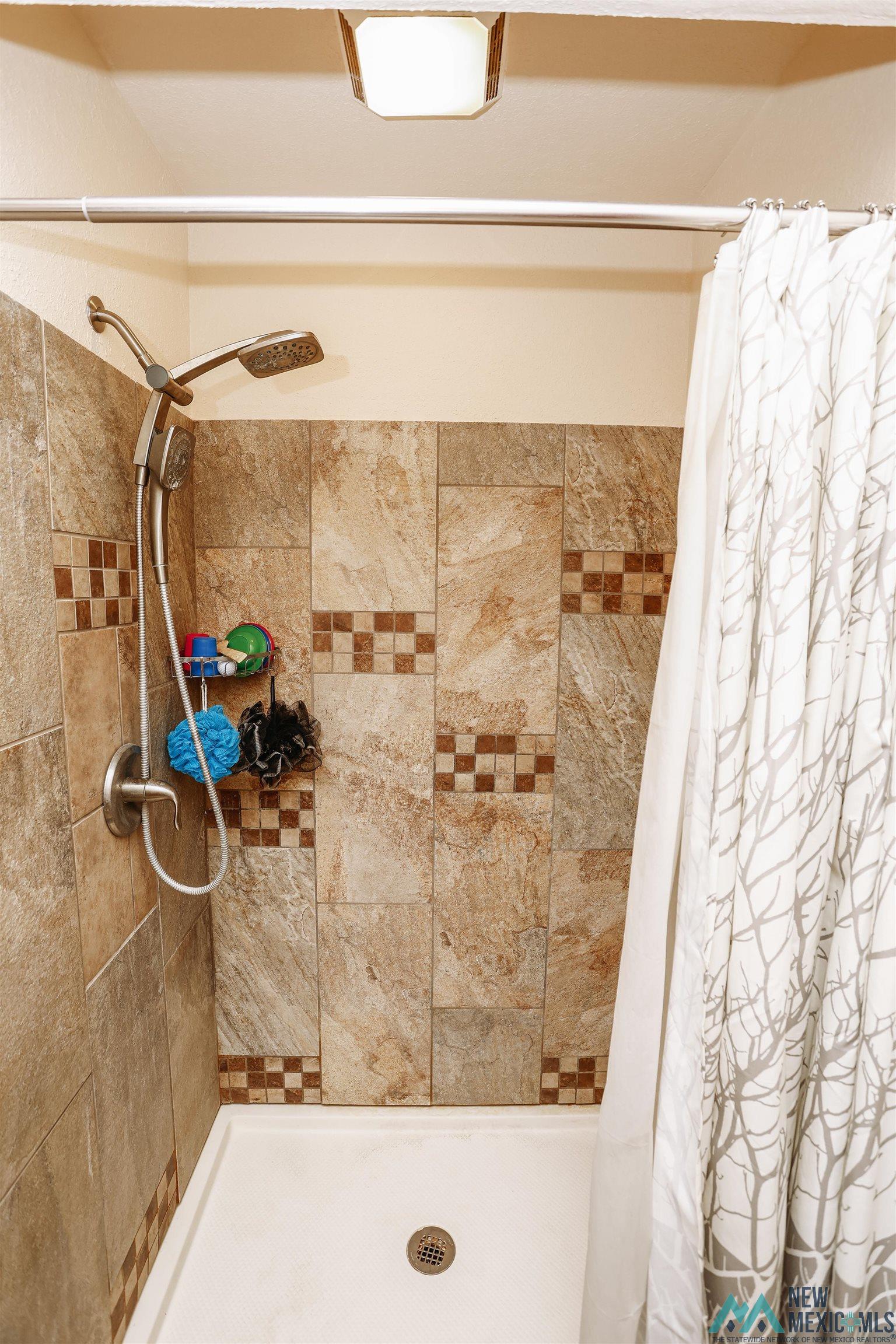 415 E Chapman Road, Carlsbad, Texas image 25