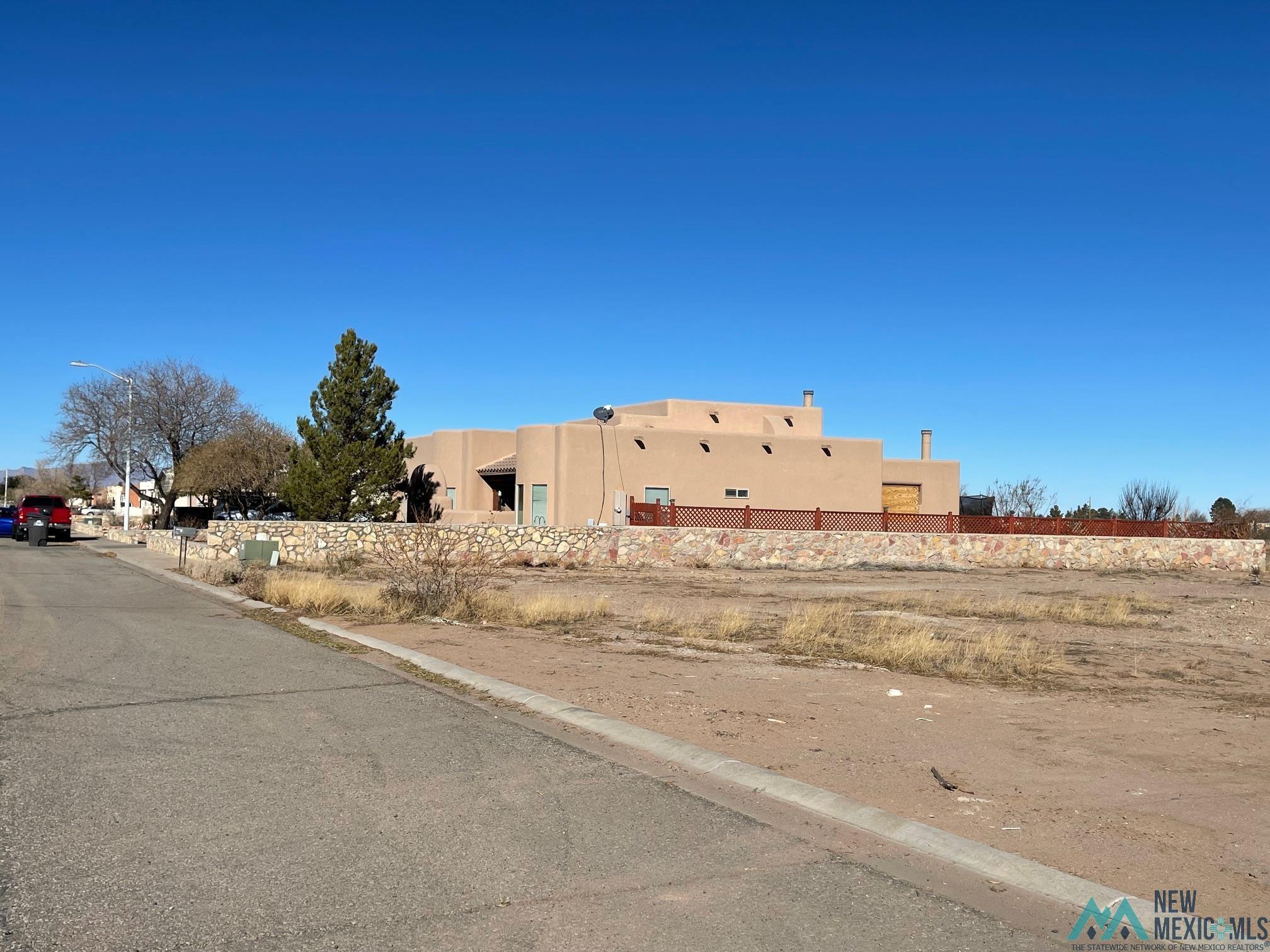 Appaloosa Drive Sw, Deming, New Mexico image 1