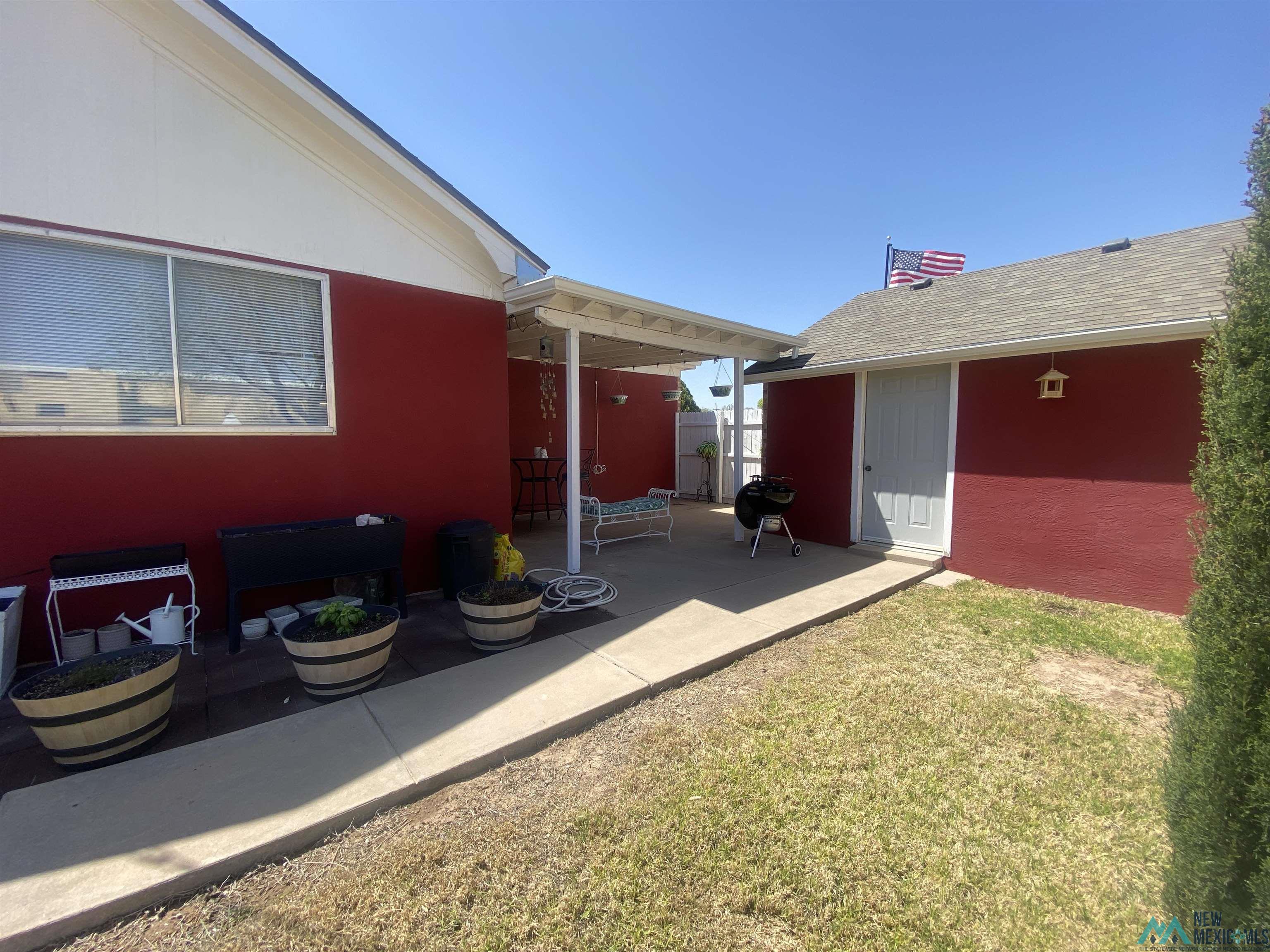 803 Hermosa Drive, Roswell, Texas image 32