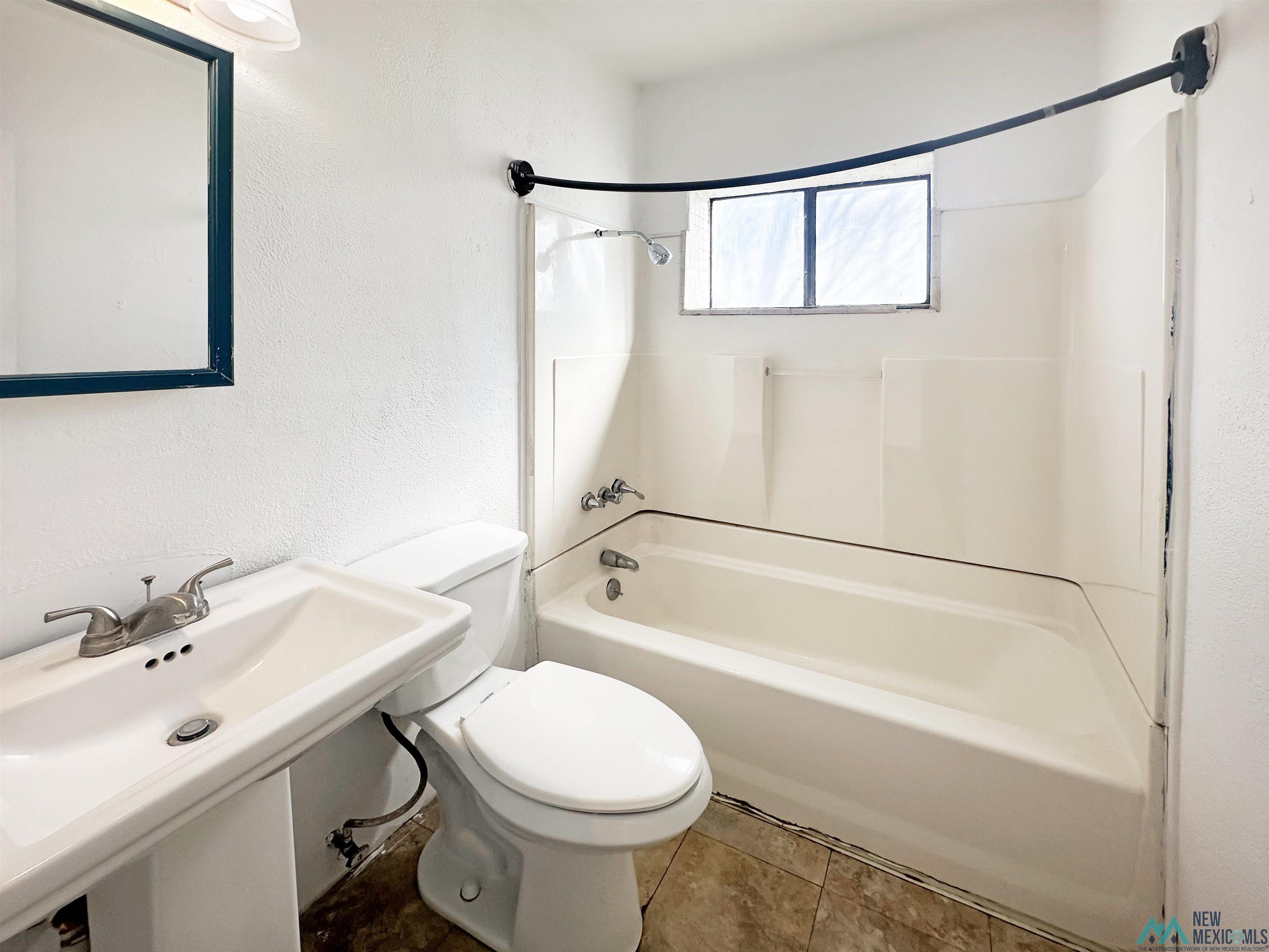 300 W Palace Street, Hobbs, New Mexico image 3