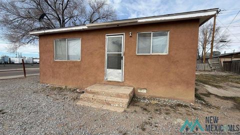 Homes For Sale - 712 W Hill Avenue<br/> Mckinley County, Gallup, NM 87301