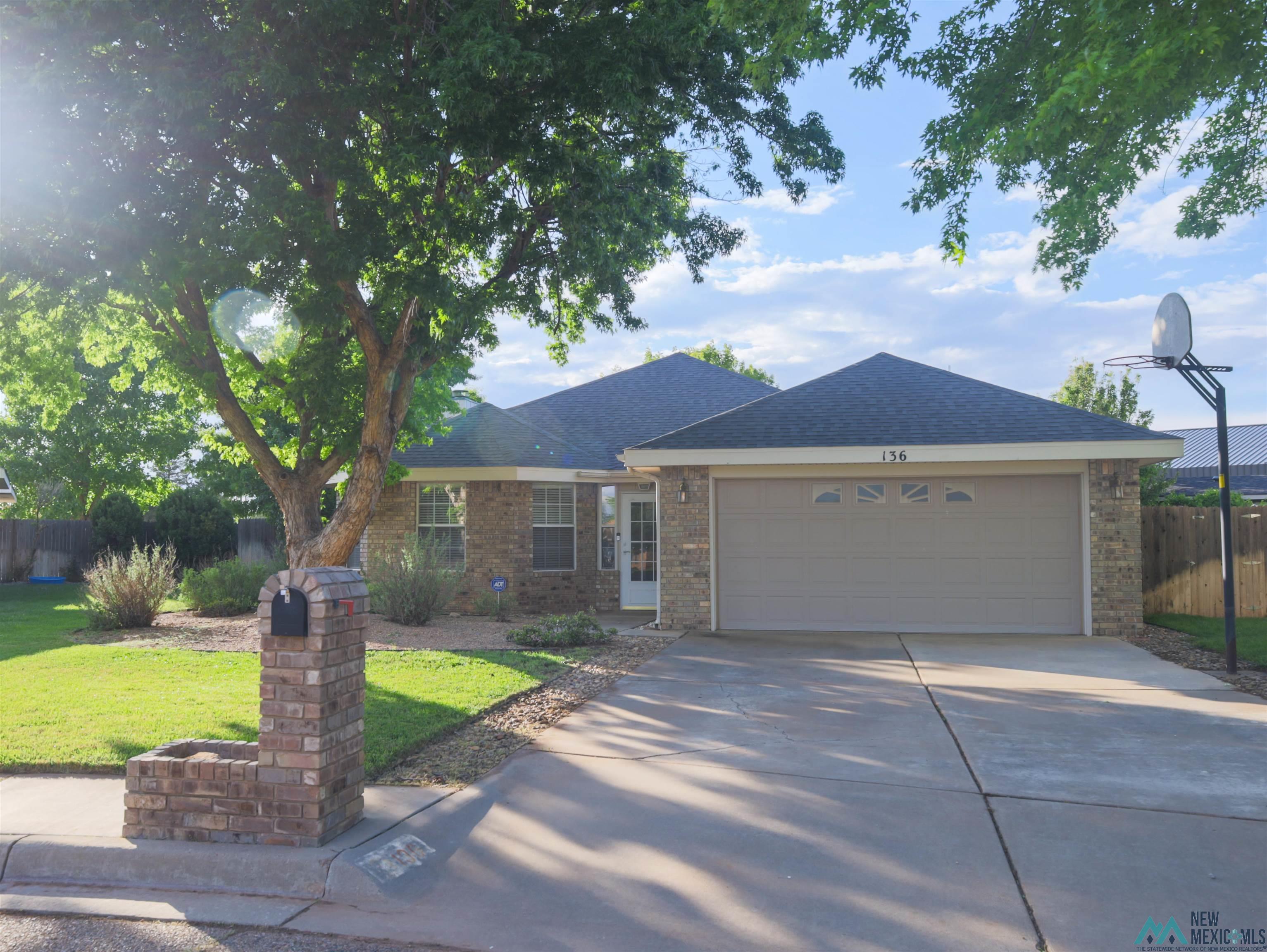 136 Wilmington Circle, Clovis, Texas image 2