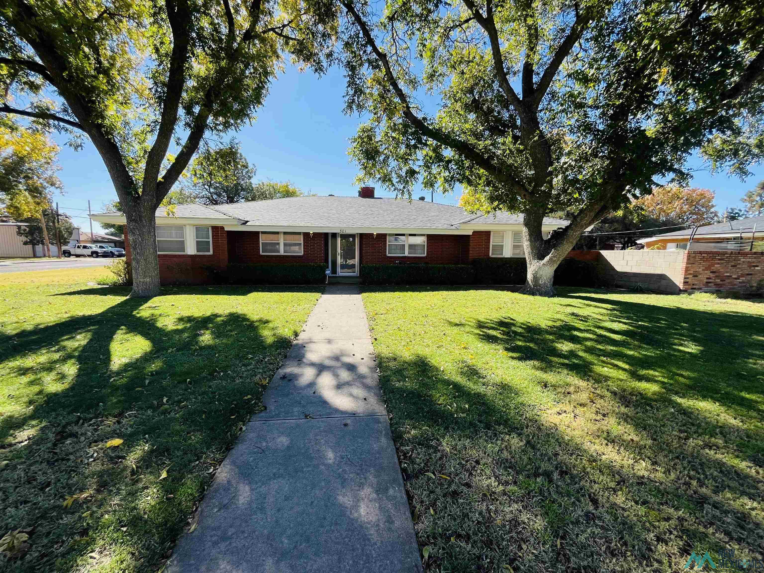 301 W Silver Avenue, Hobbs, Texas image 1