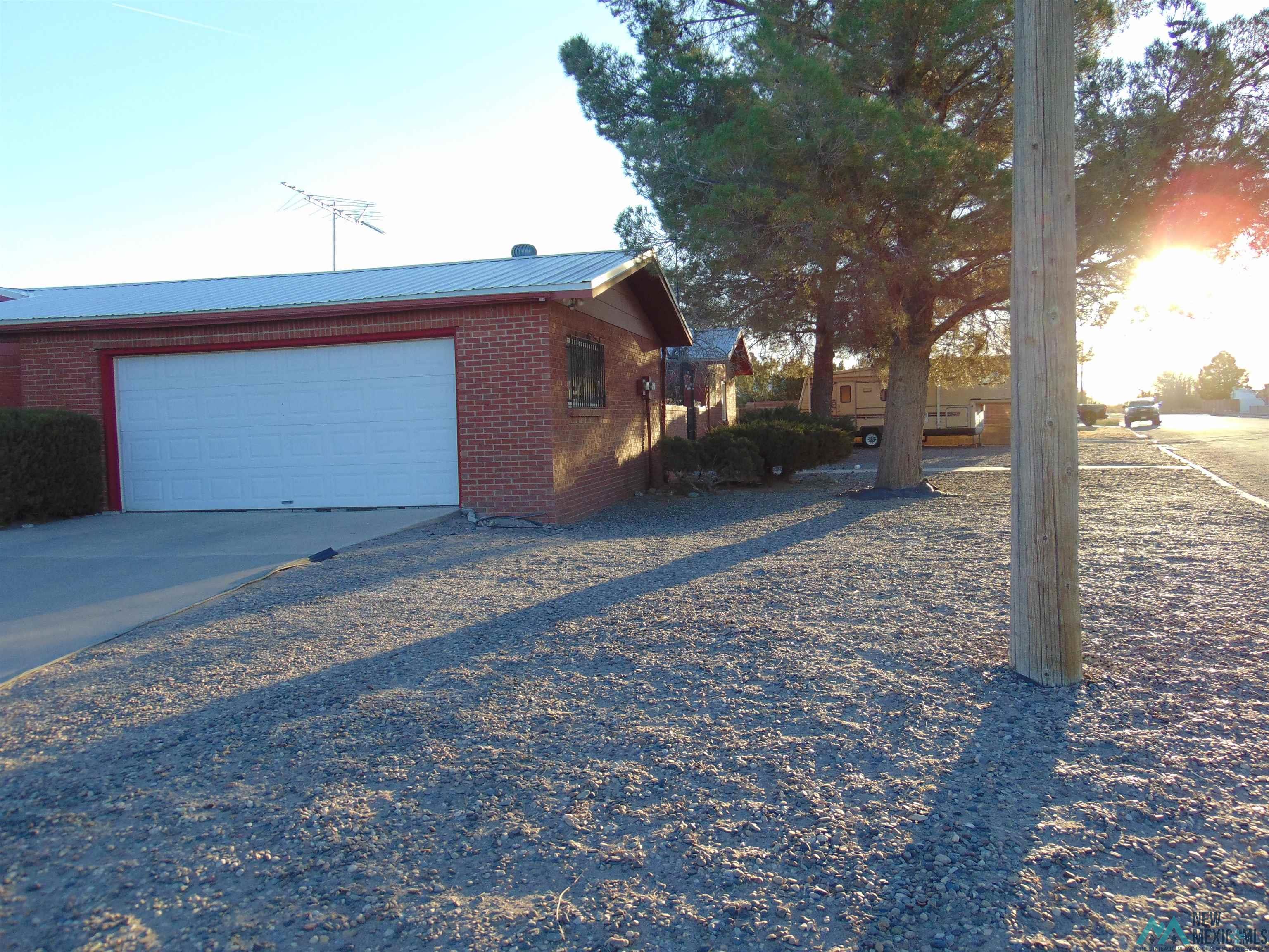 1821 S Santa Clara Street, Deming, New Mexico image 3