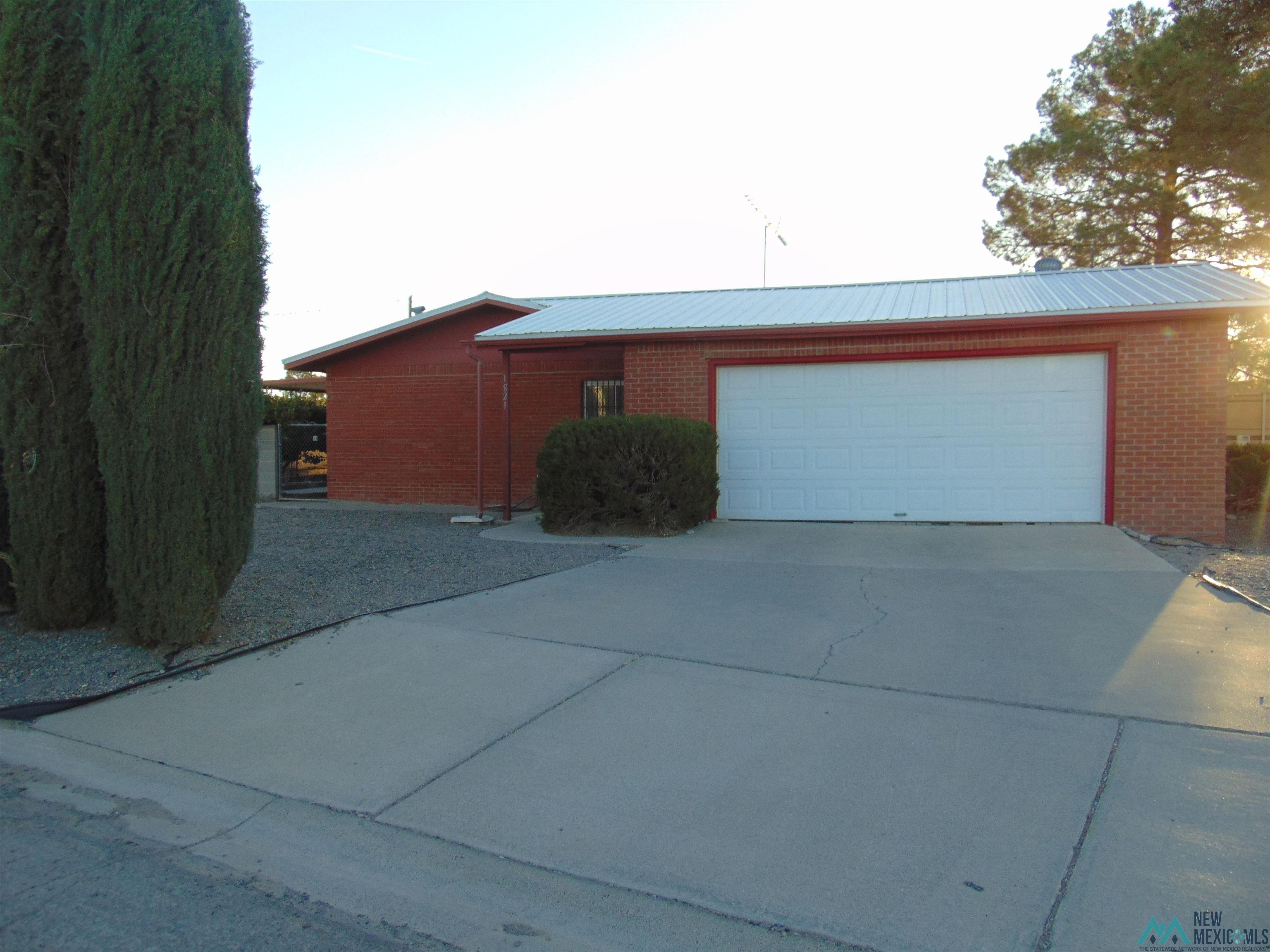 1821 S Santa Clara Street, Deming, New Mexico image 2