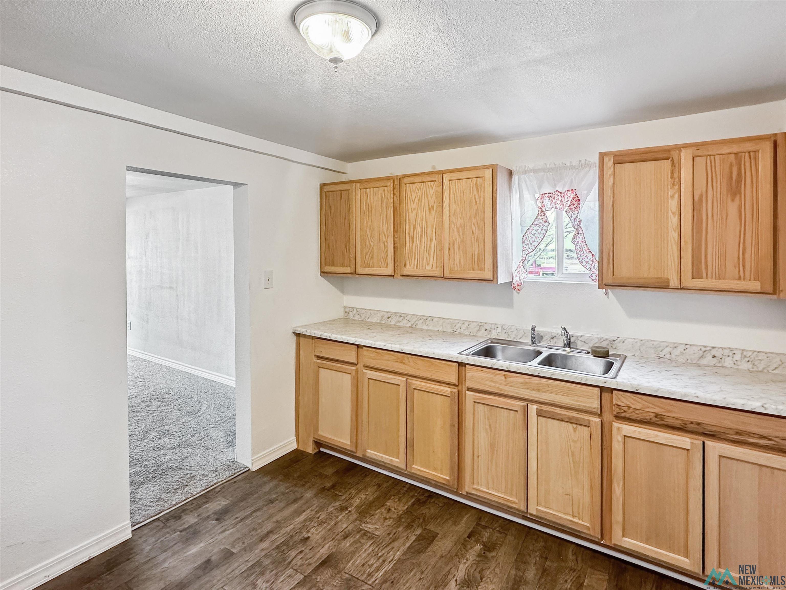 513 Laredo Street, Carlsbad, Ohio image 9
