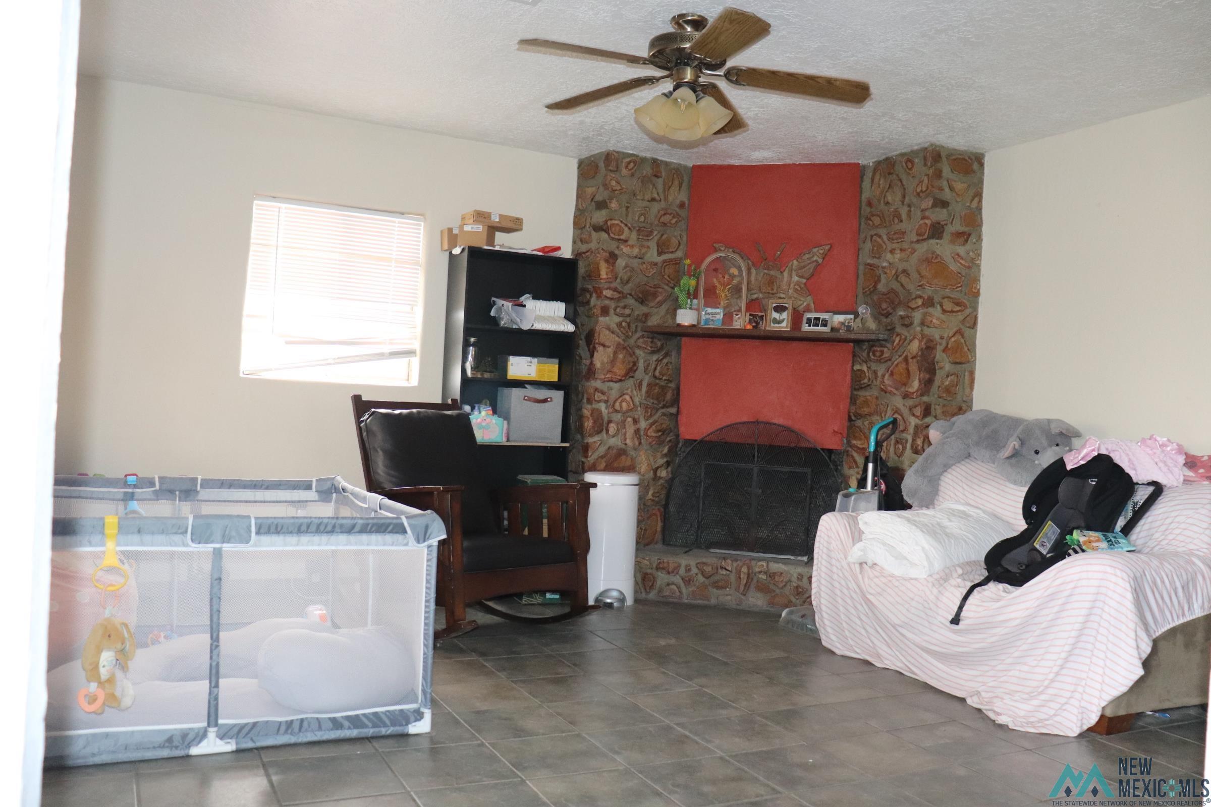 417 N Maple Street, Truth Or Consequences, New Mexico image 2