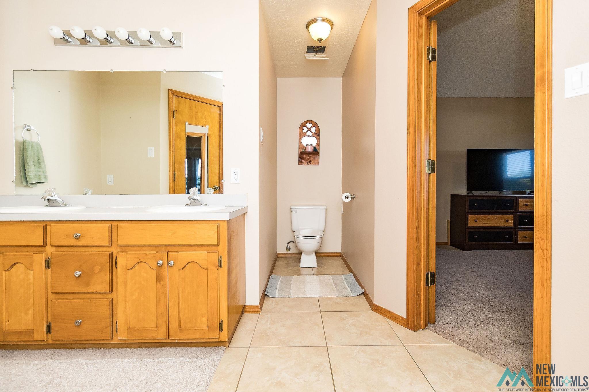 Clovis, New Mexico 88101, United States, 3 Bedrooms Bedrooms, ,2 BathroomsBathrooms,Residential,Pending,41481