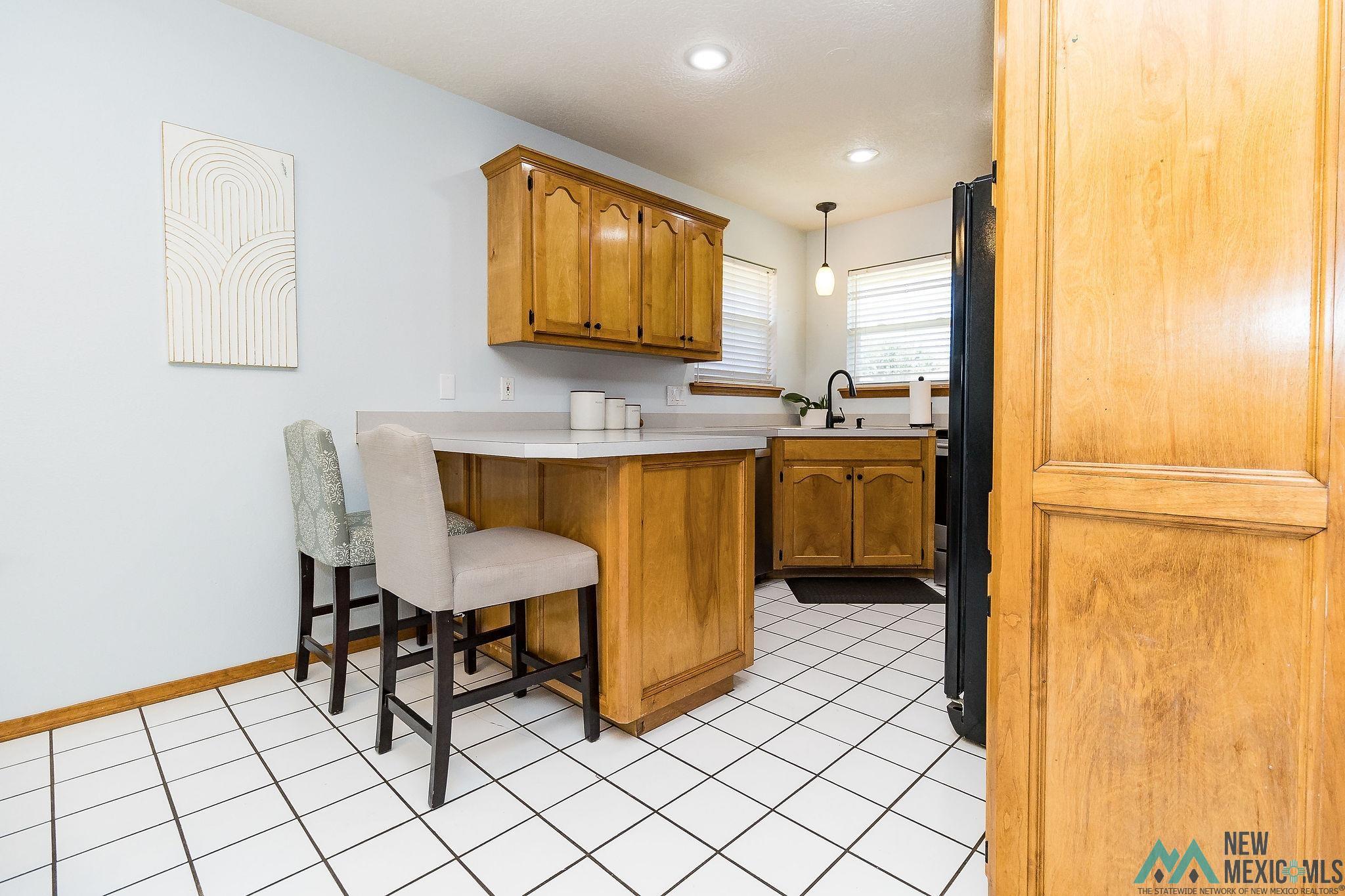 Clovis, New Mexico 88101, United States, 3 Bedrooms Bedrooms, ,2 BathroomsBathrooms,Residential,Pending,41481