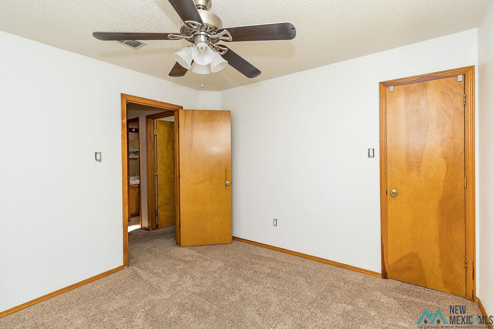 Clovis, New Mexico 88101, United States, 3 Bedrooms Bedrooms, ,2 BathroomsBathrooms,Residential,Pending,41481