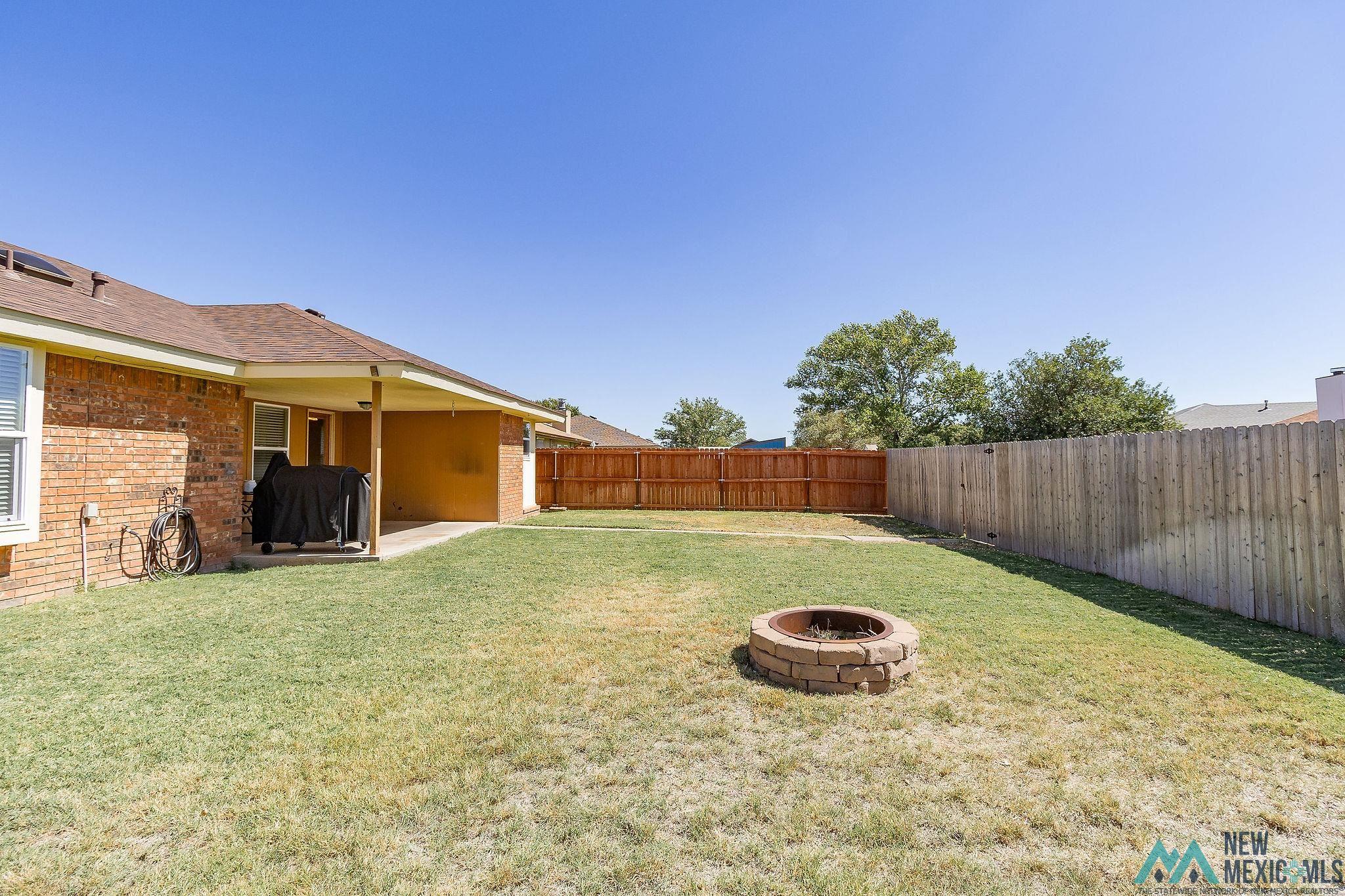 Clovis, New Mexico 88101, United States, 3 Bedrooms Bedrooms, ,2 BathroomsBathrooms,Residential,Pending,41481