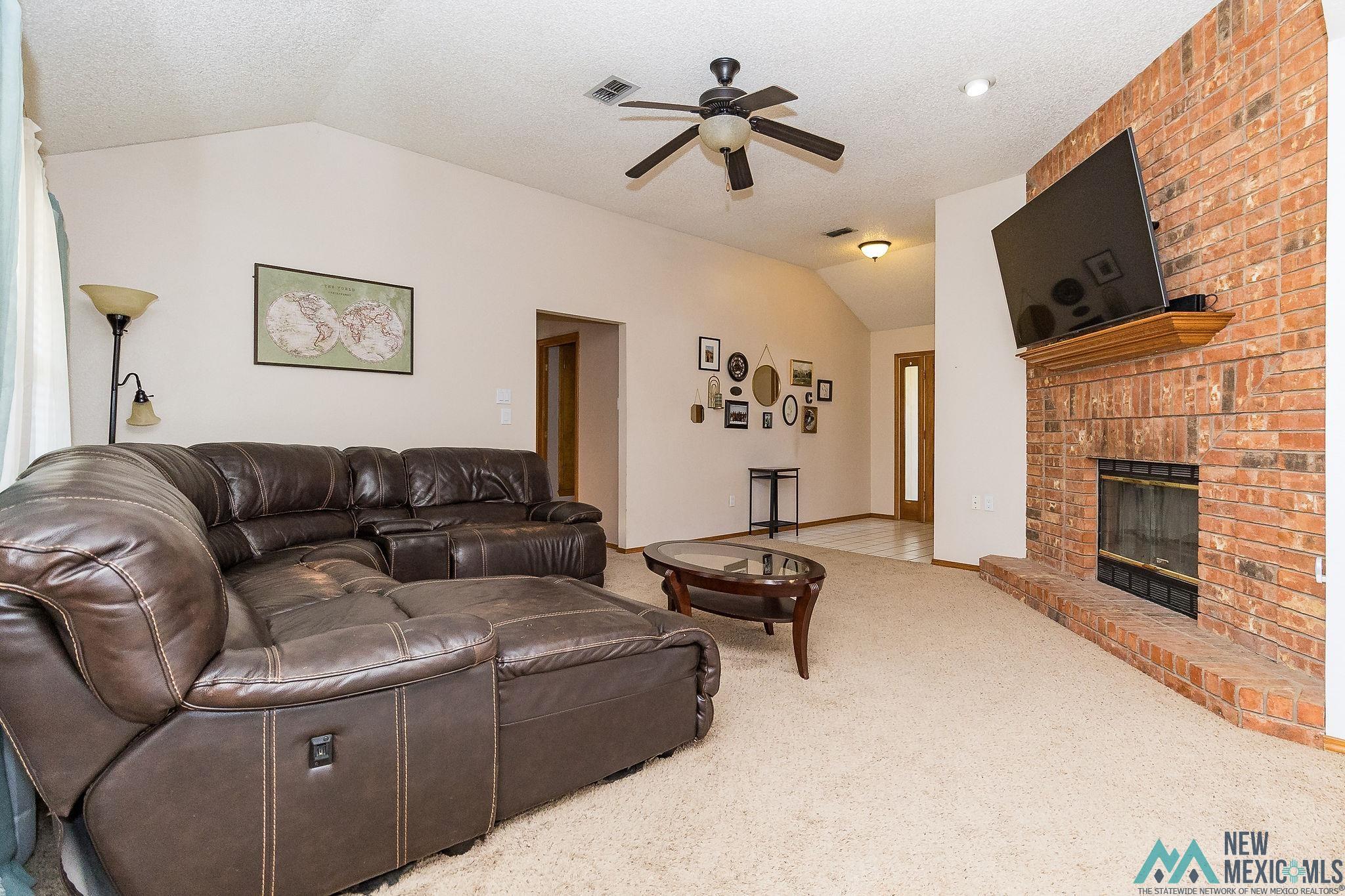 Clovis, New Mexico 88101, United States, 3 Bedrooms Bedrooms, ,2 BathroomsBathrooms,Residential,Pending,41481