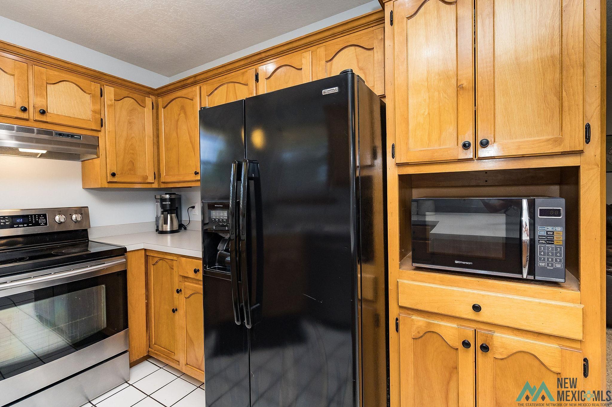 Clovis, New Mexico 88101, United States, 3 Bedrooms Bedrooms, ,2 BathroomsBathrooms,Residential,Pending,41481