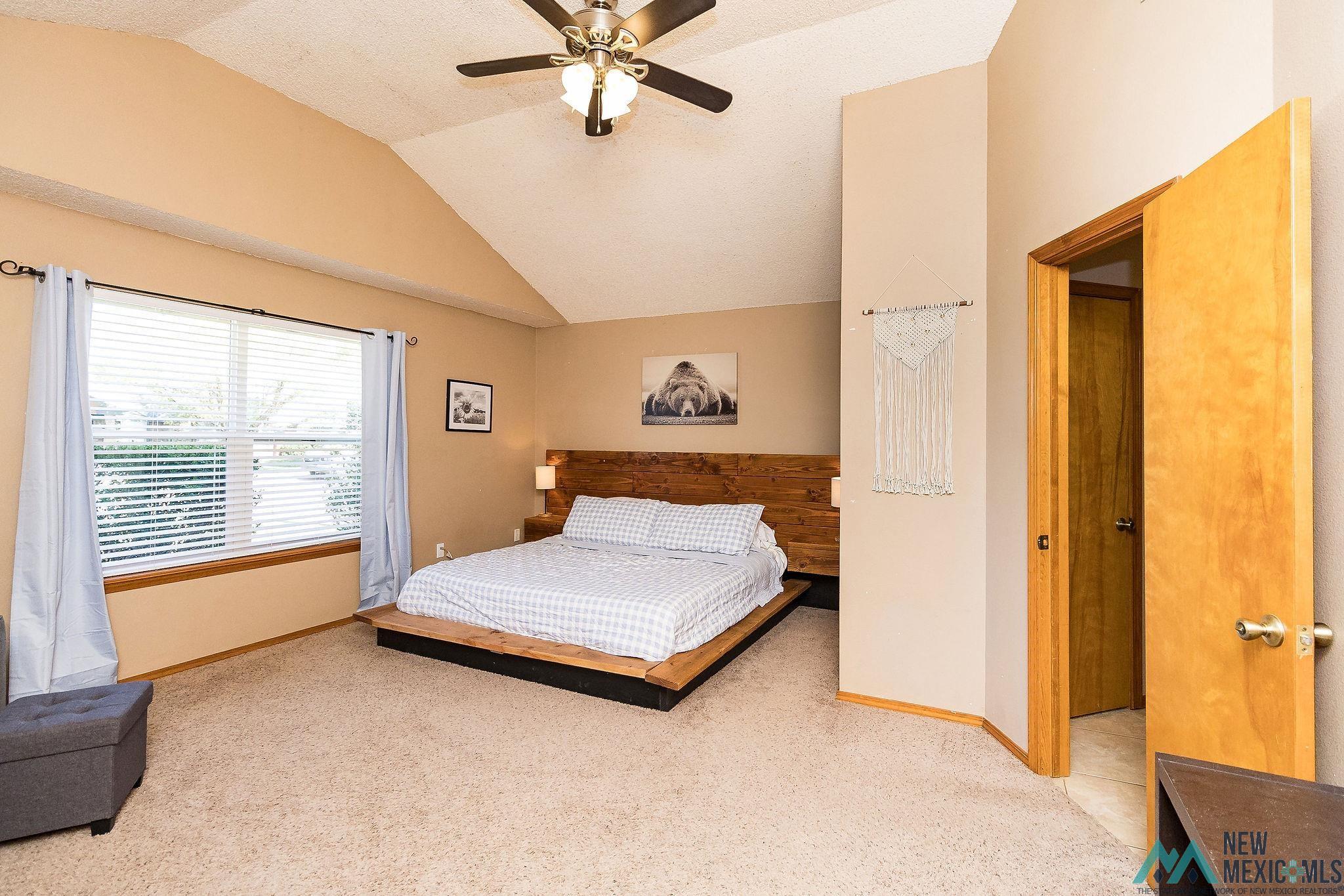 Clovis, New Mexico 88101, United States, 3 Bedrooms Bedrooms, ,2 BathroomsBathrooms,Residential,Pending,41481