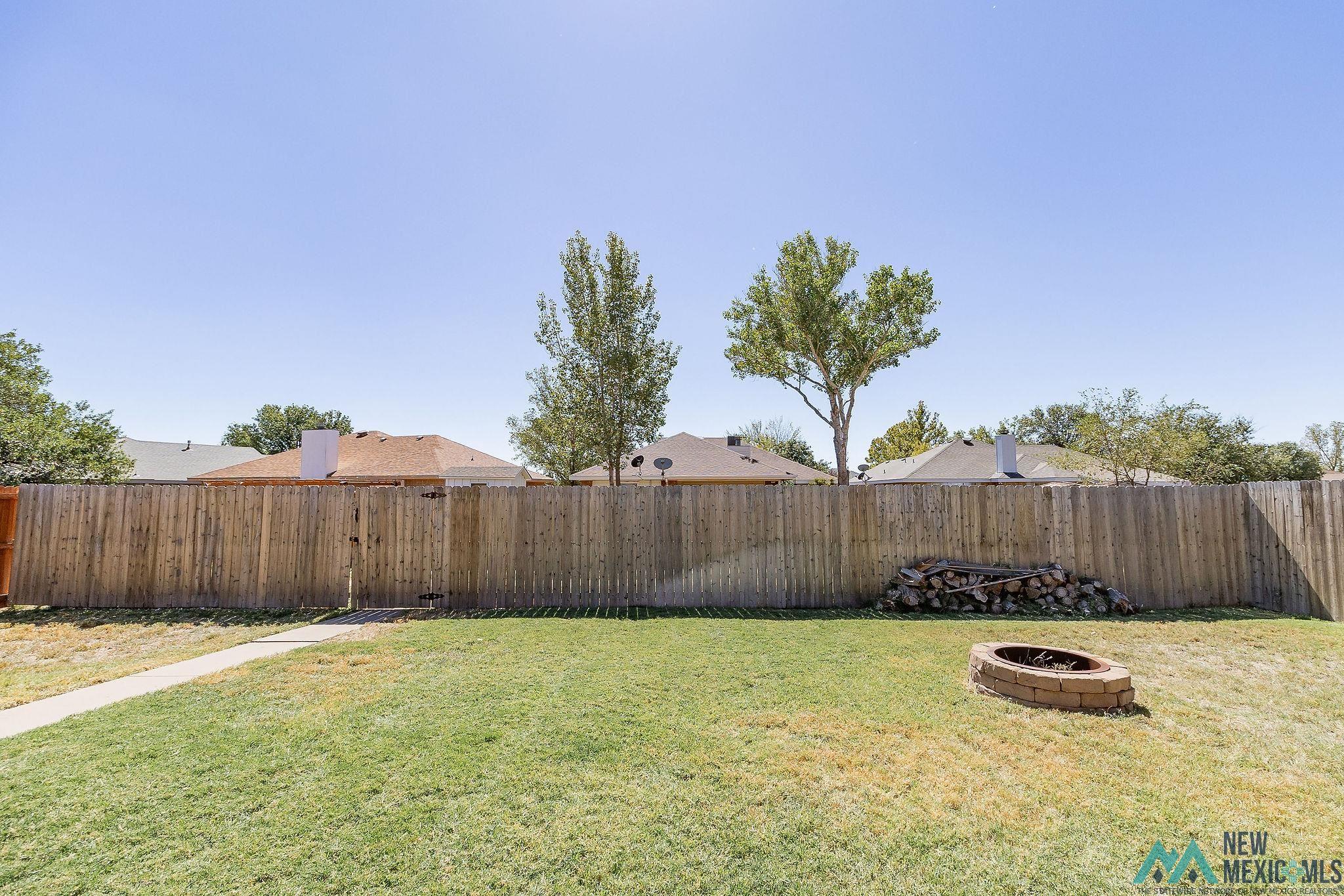 Clovis, New Mexico 88101, United States, 3 Bedrooms Bedrooms, ,2 BathroomsBathrooms,Residential,Pending,41481