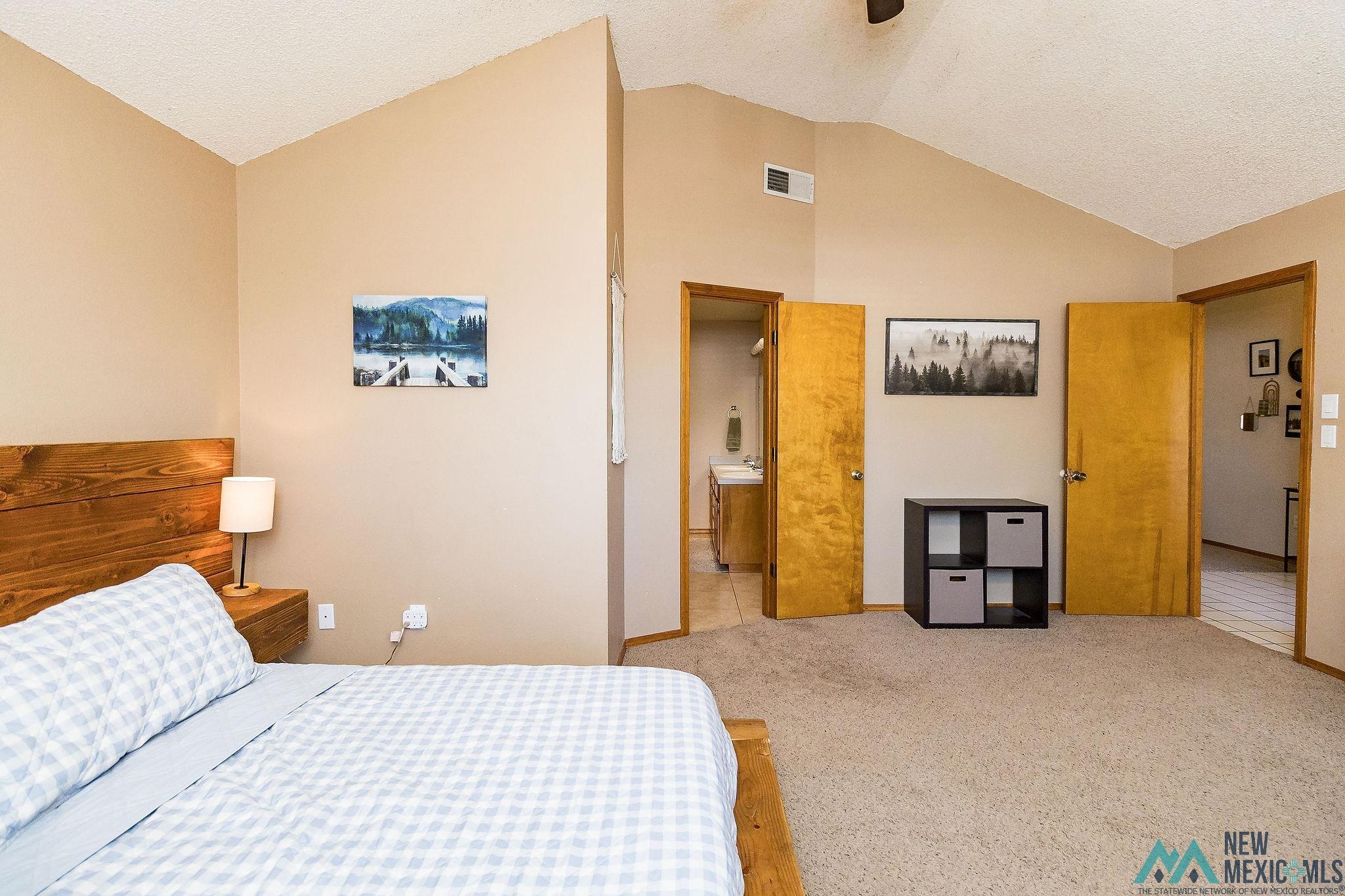 Clovis, New Mexico 88101, United States, 3 Bedrooms Bedrooms, ,2 BathroomsBathrooms,Residential,Pending,41481