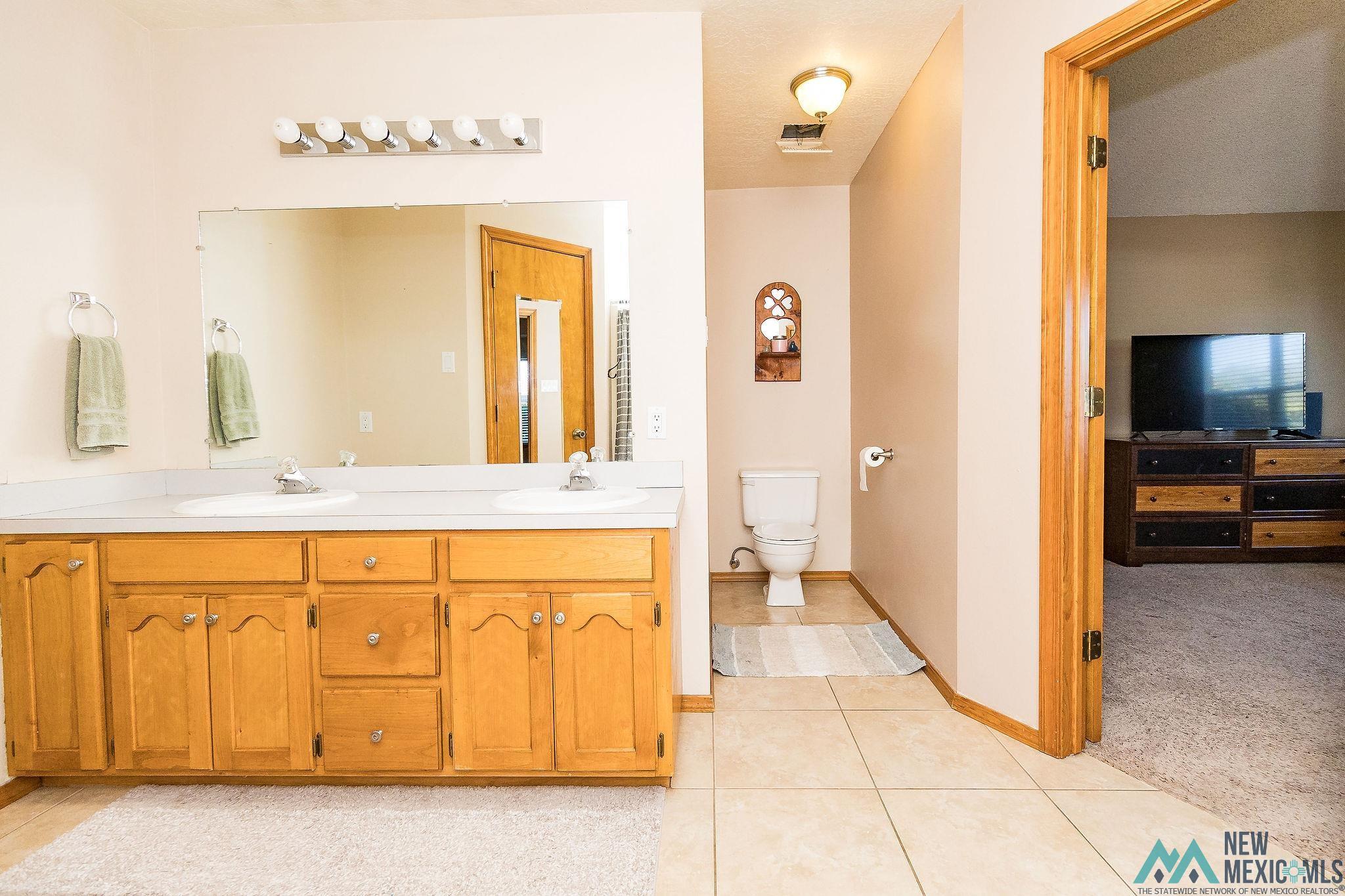 Clovis, New Mexico 88101, United States, 3 Bedrooms Bedrooms, ,2 BathroomsBathrooms,Residential,Pending,41481