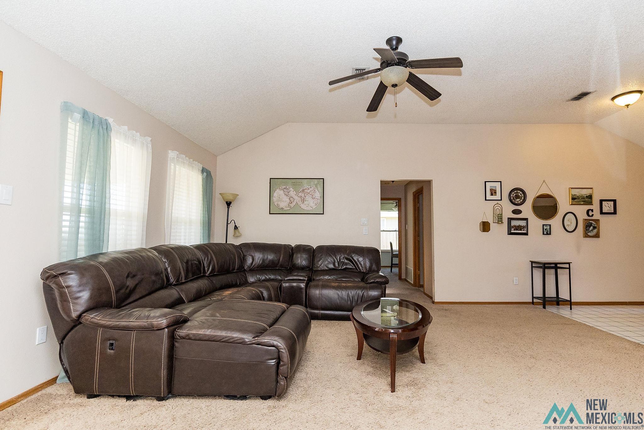 Clovis, New Mexico 88101, United States, 3 Bedrooms Bedrooms, ,2 BathroomsBathrooms,Residential,Pending,41481