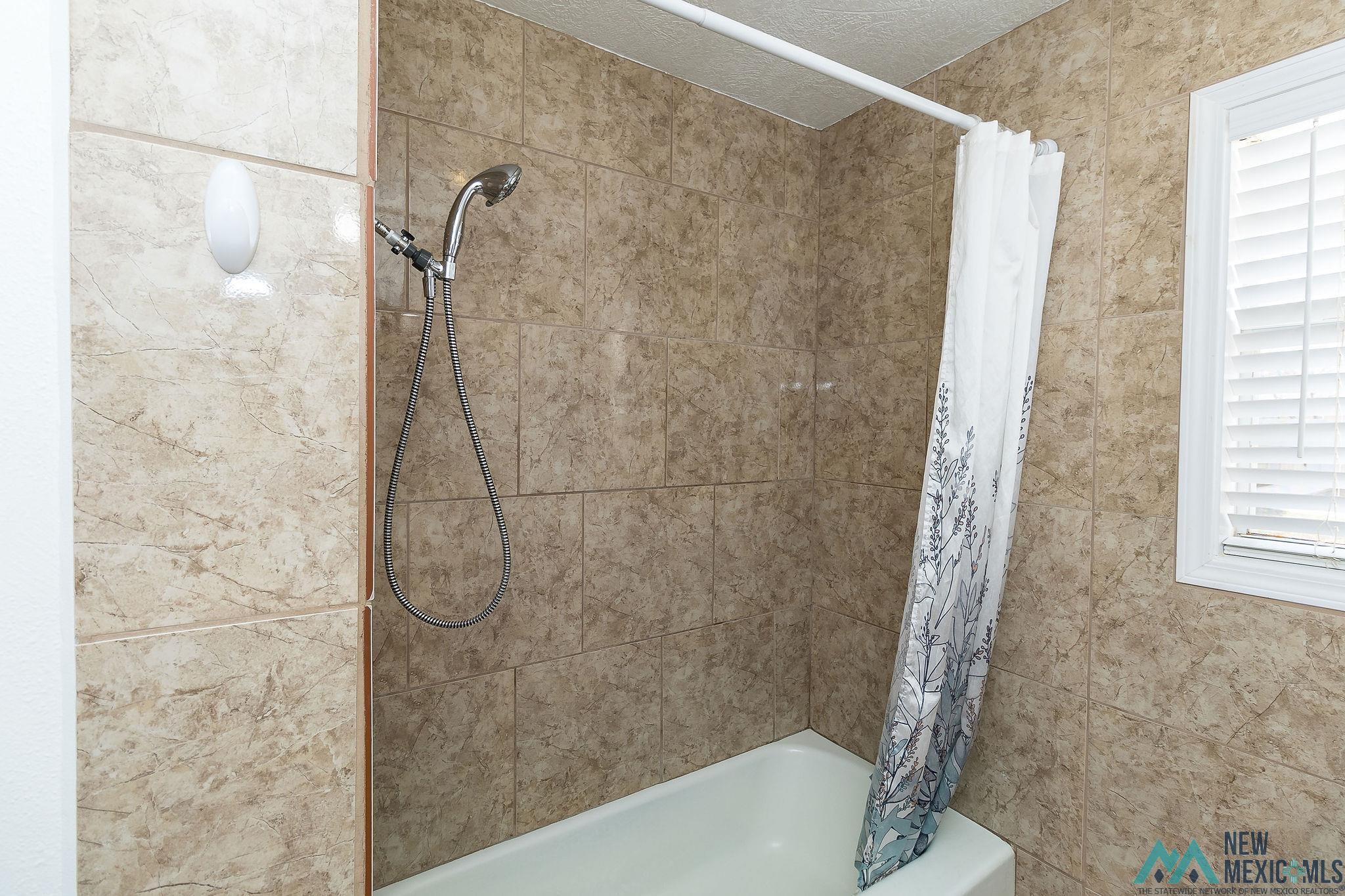 Clovis, New Mexico 88101, United States, 3 Bedrooms Bedrooms, ,1 BathroomBathrooms,Residential,Active,22974