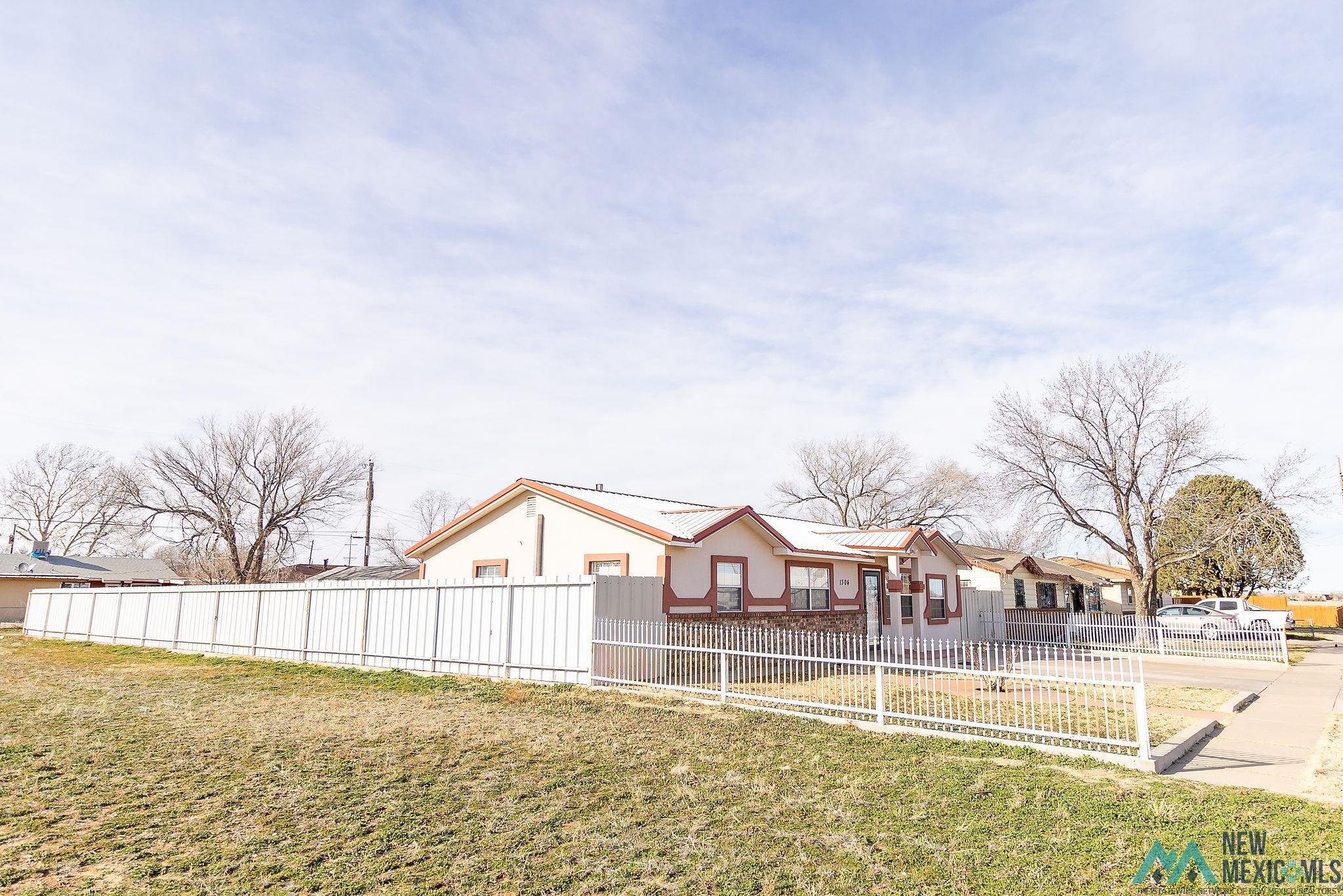 Clovis, New Mexico 88101, United States, 3 Bedrooms Bedrooms, ,1 BathroomBathrooms,Residential,Active,22974