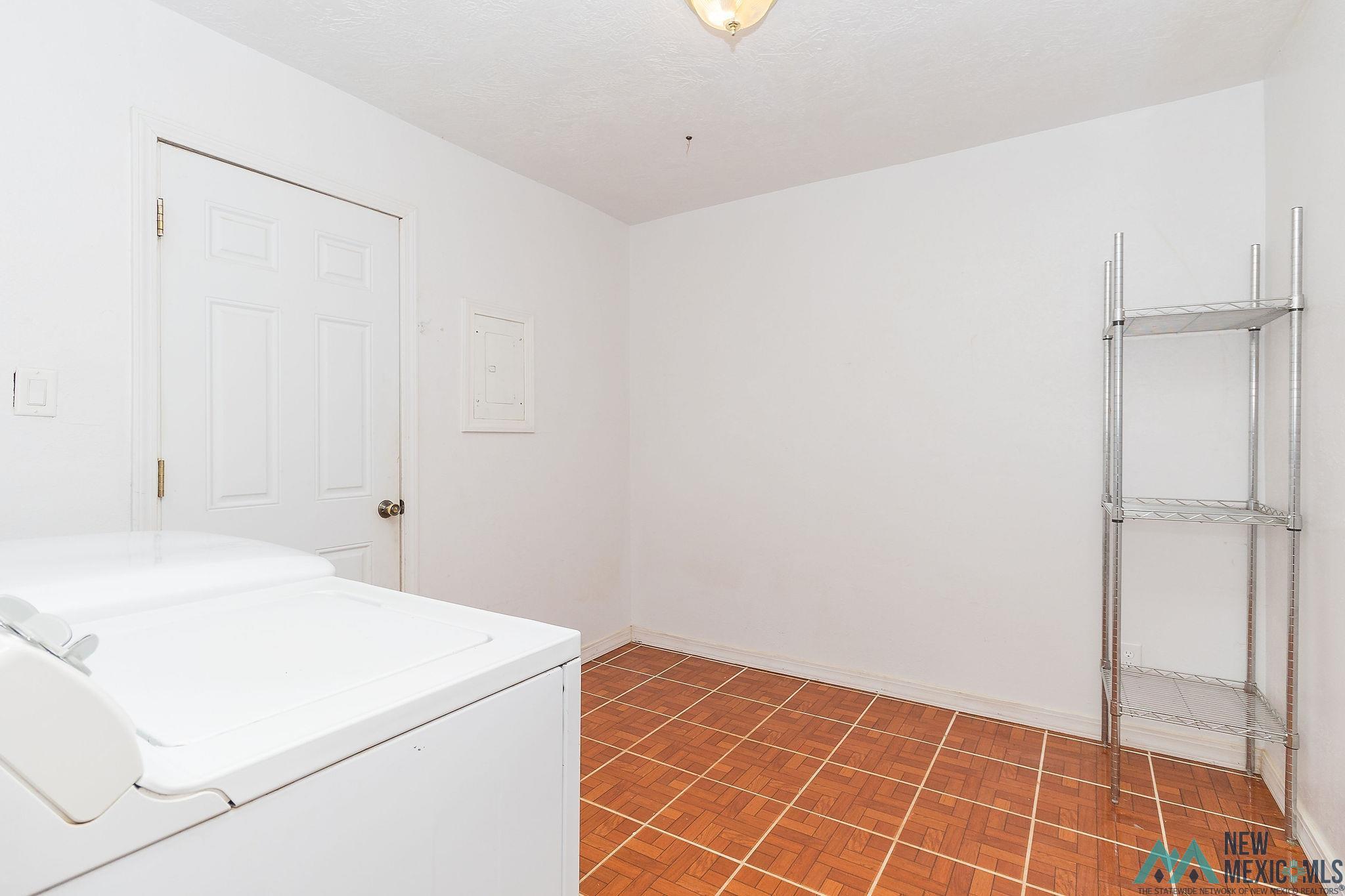 Clovis, New Mexico 88101, United States, 3 Bedrooms Bedrooms, ,1 BathroomBathrooms,Residential,Active,22974