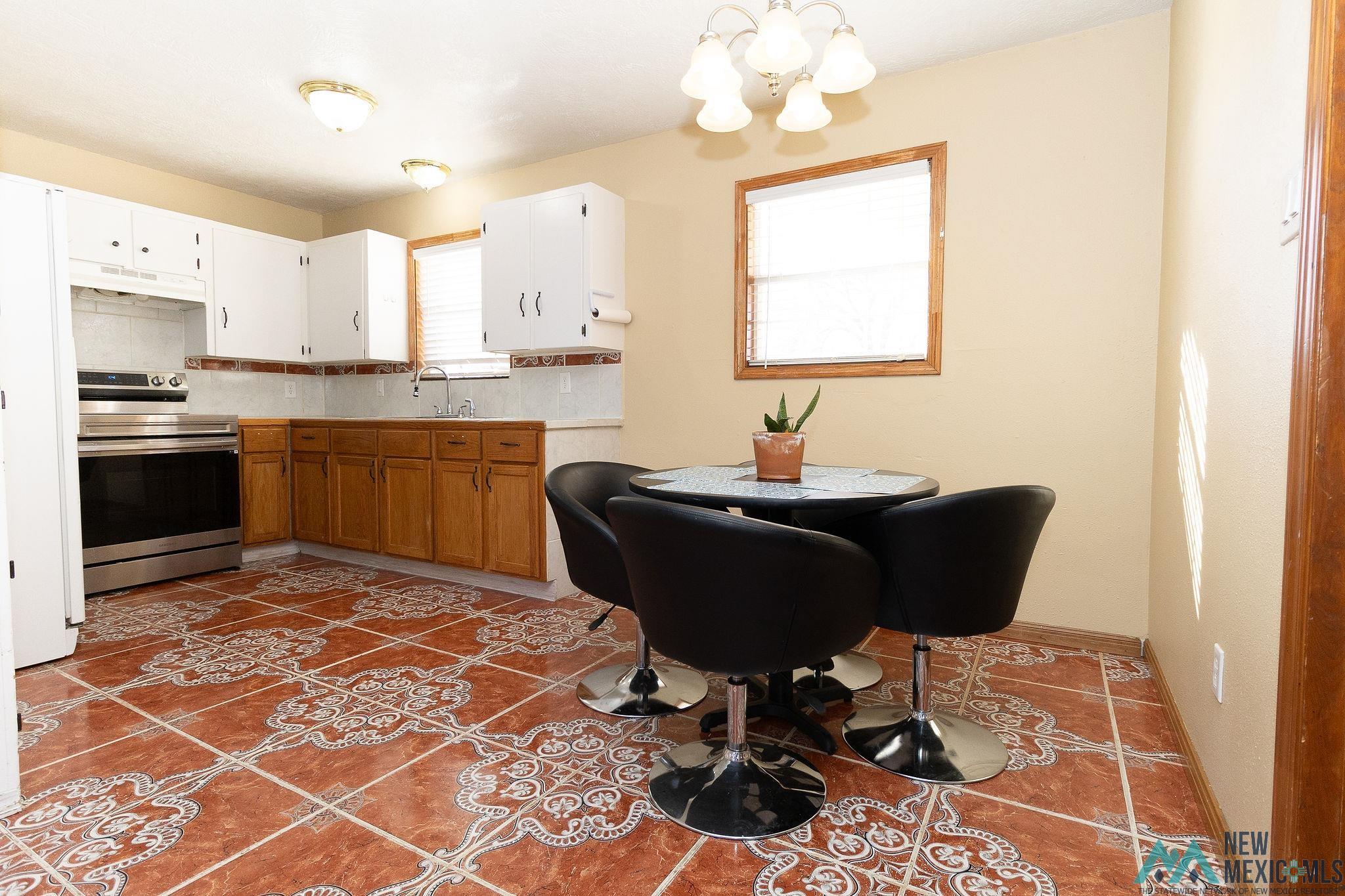 Clovis, New Mexico 88101, United States, 3 Bedrooms Bedrooms, ,1 BathroomBathrooms,Residential,Active,22974