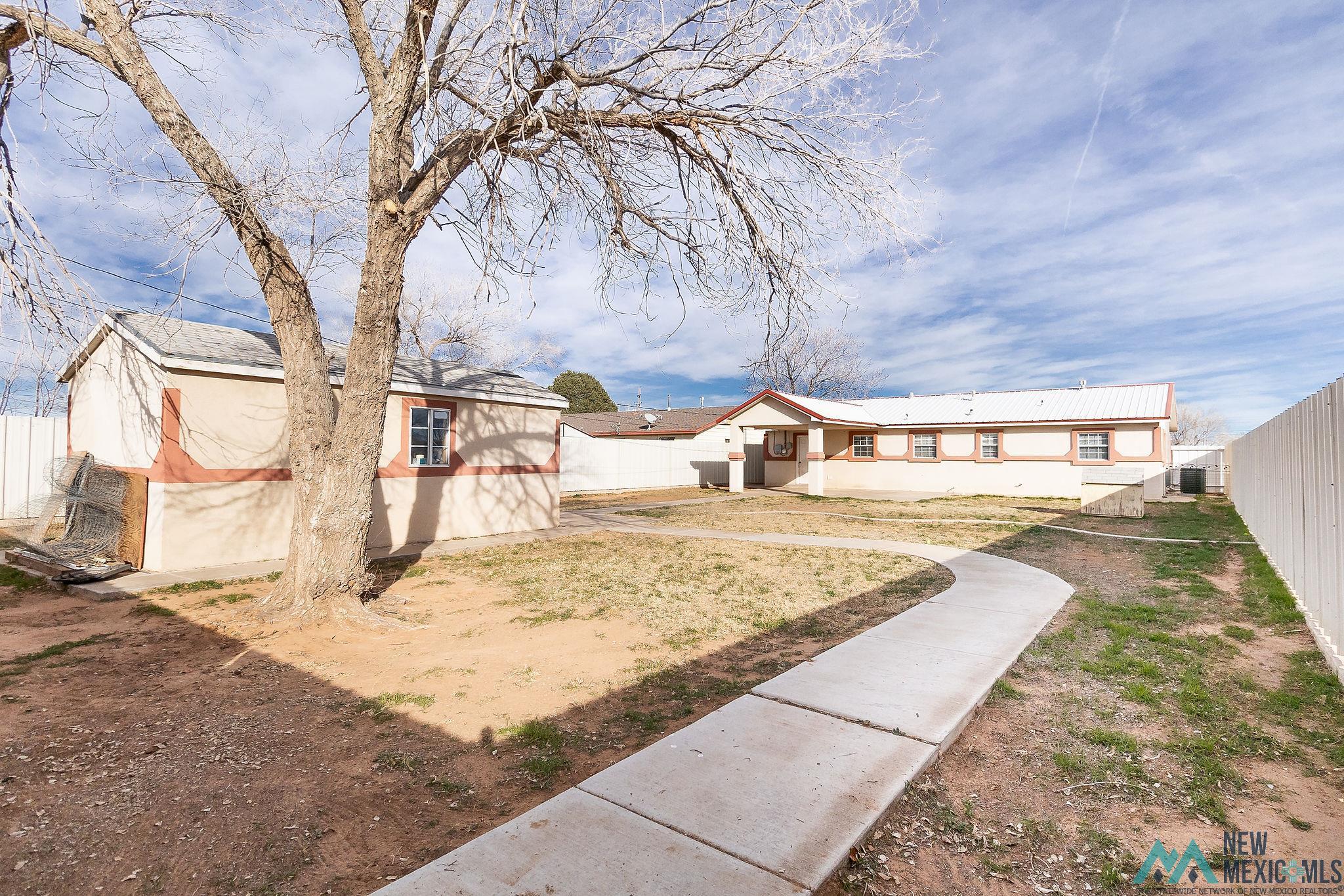 Clovis, New Mexico 88101, United States, 3 Bedrooms Bedrooms, ,1 BathroomBathrooms,Residential,Active,22974