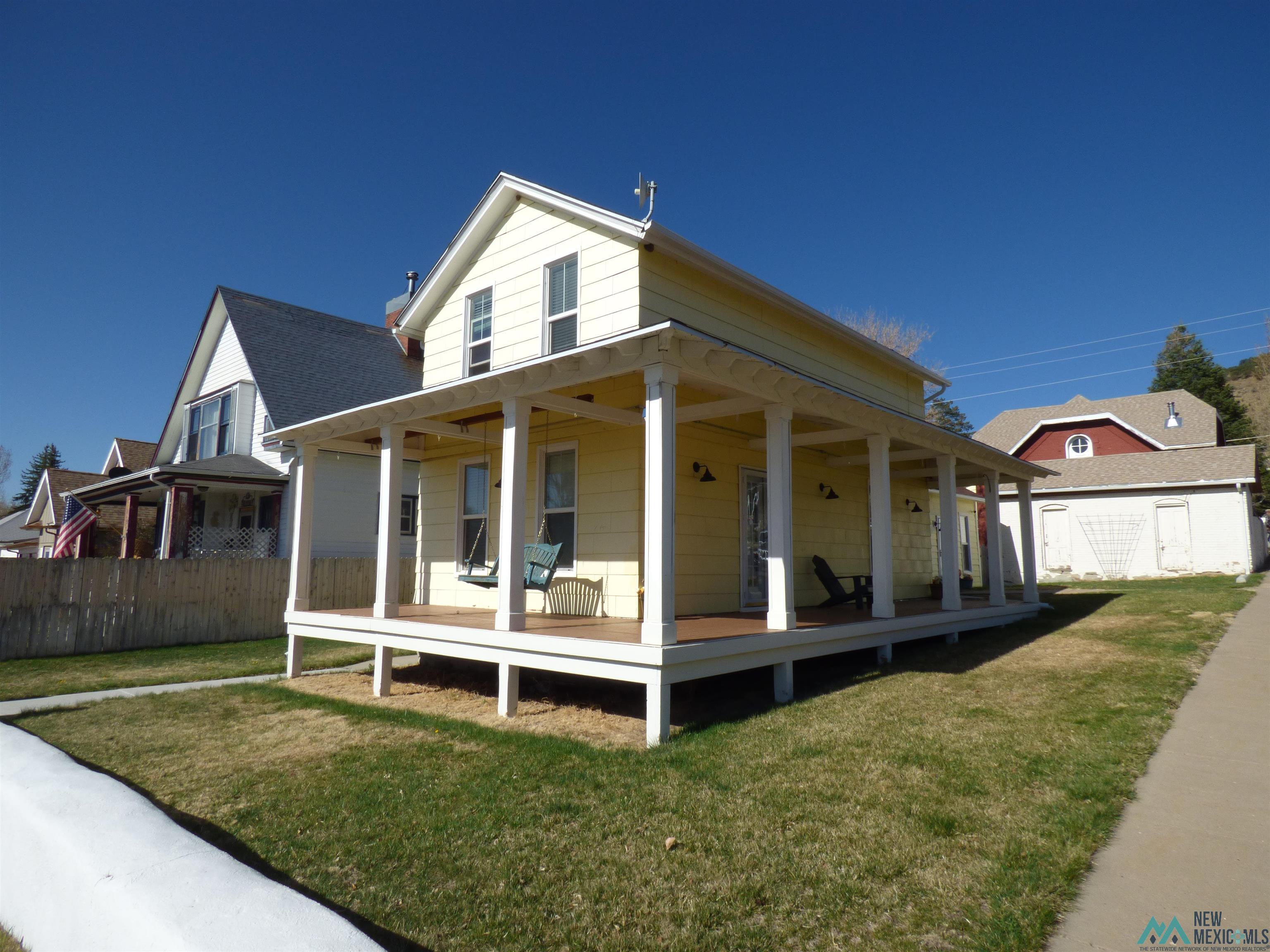200 S 5th Street, Raton, Texas image 2