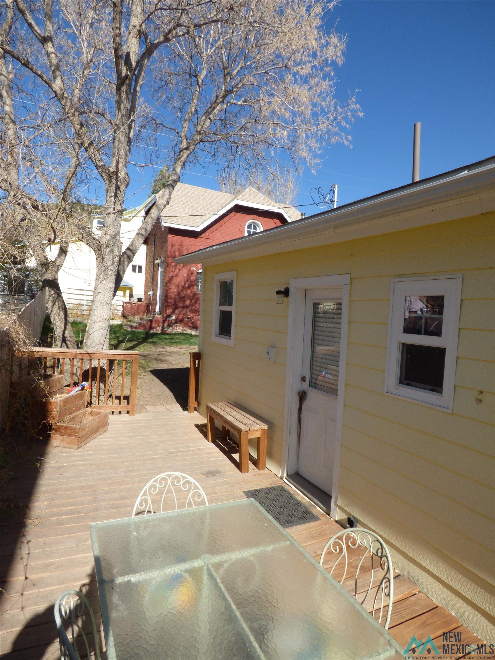 200 S 5th Street, Raton, Texas image 11