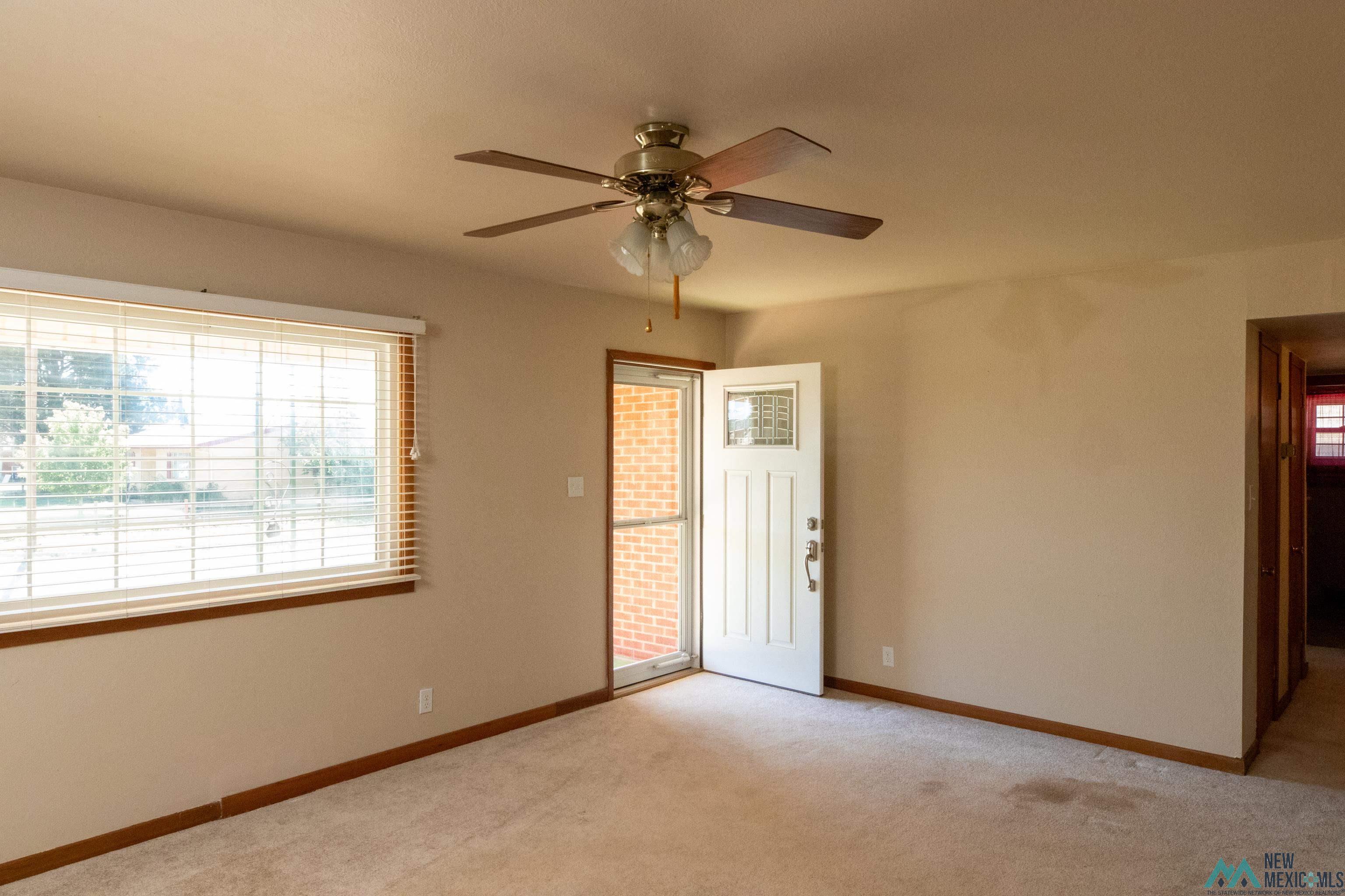 1012 W Kathie Drive, Clovis, New Mexico image 3