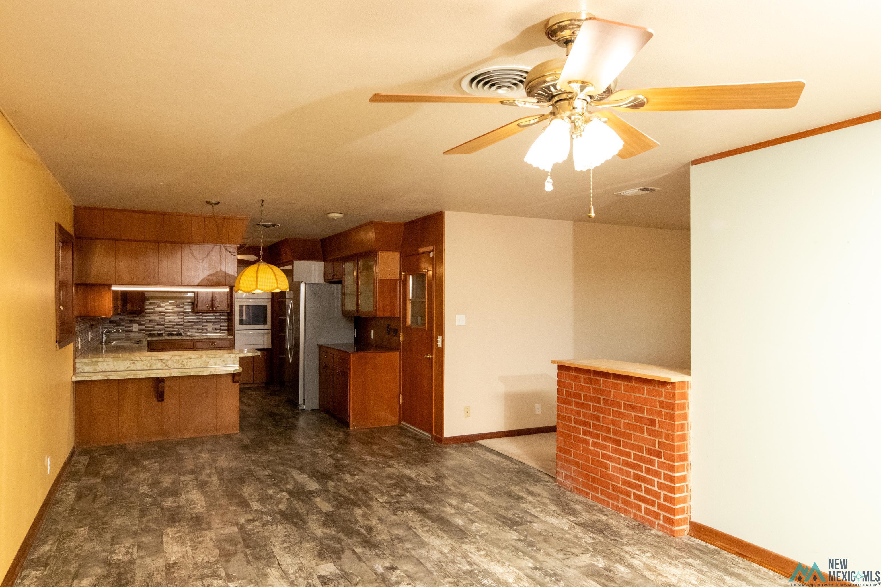 1012 W Kathie Drive, Clovis, New Mexico image 5