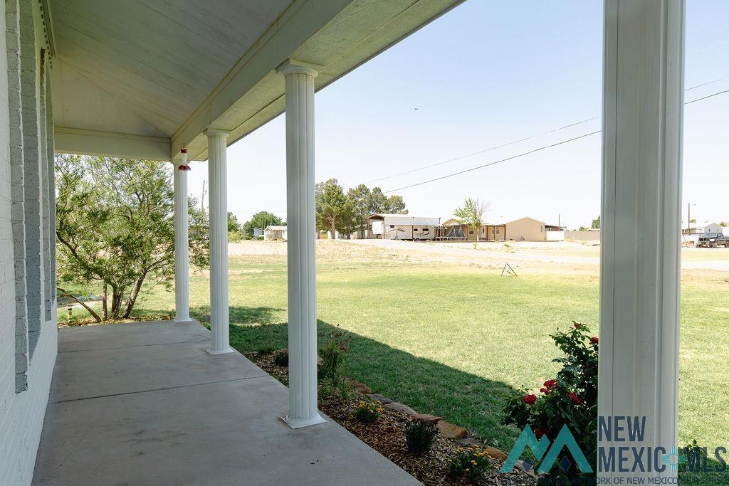 5102 Tierra Bonita Road, Carlsbad, Texas image 6