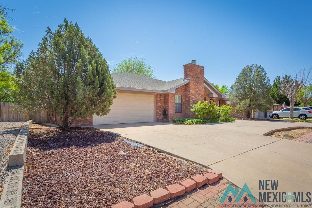 3111 Mission Arch Drive, Roswell, Texas image 2