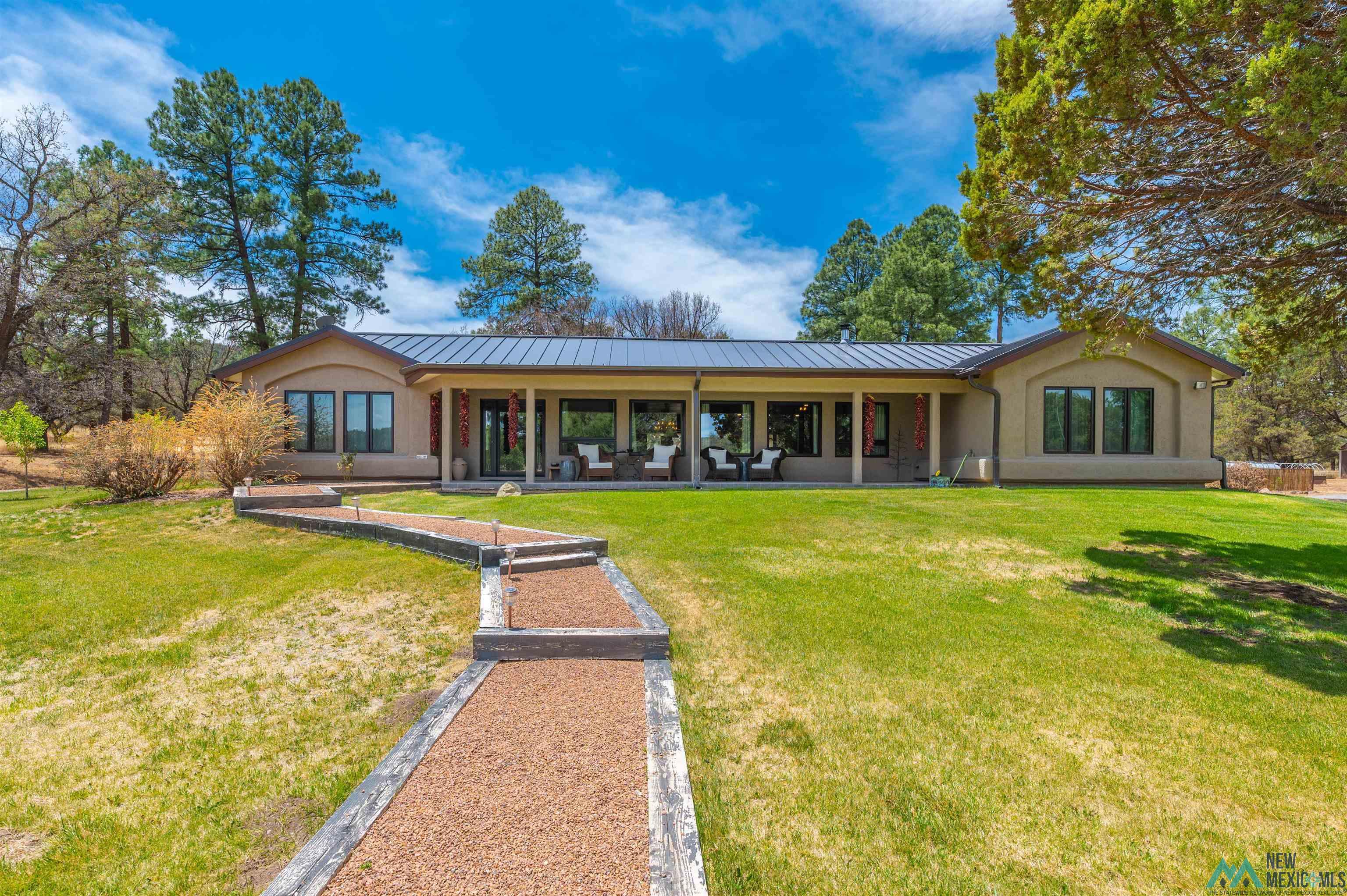 200 Meadow Lane, Mimbres, Texas image 3