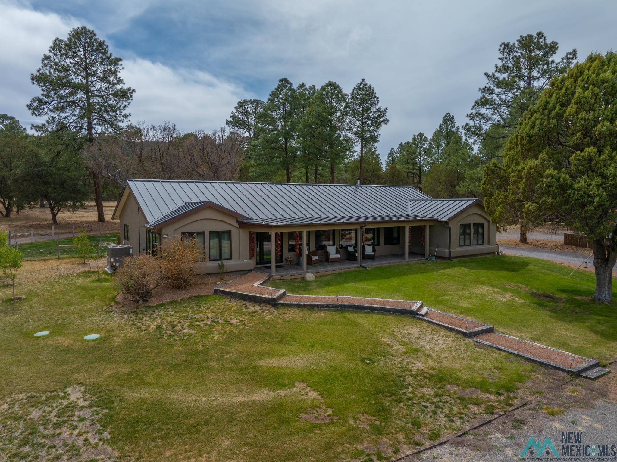 200 Meadow Lane, Mimbres, Texas image 13