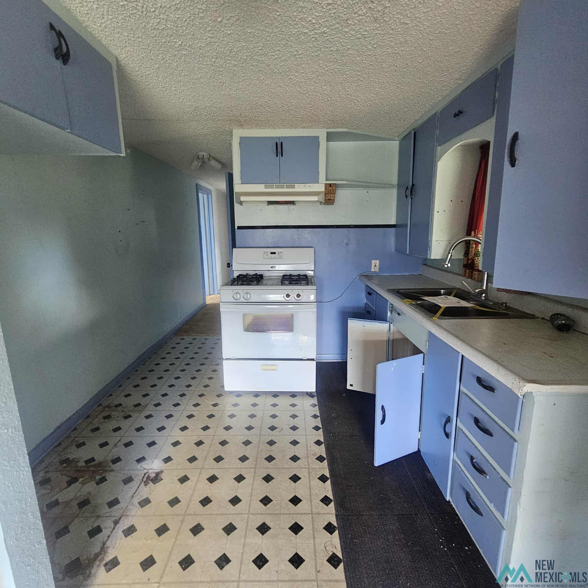 TucumcAri, New Mexico 88401, United States, 2 Bedrooms Bedrooms, ,1 BathroomBathrooms,Residential,Active,232536
