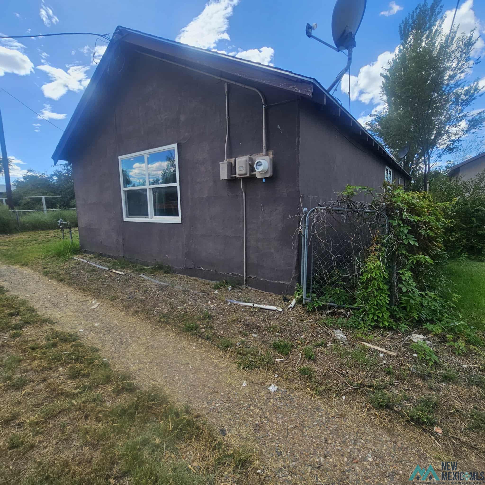 TucumcAri, New Mexico 88401, United States, 2 Bedrooms Bedrooms, ,1 BathroomBathrooms,Residential,Active,232536