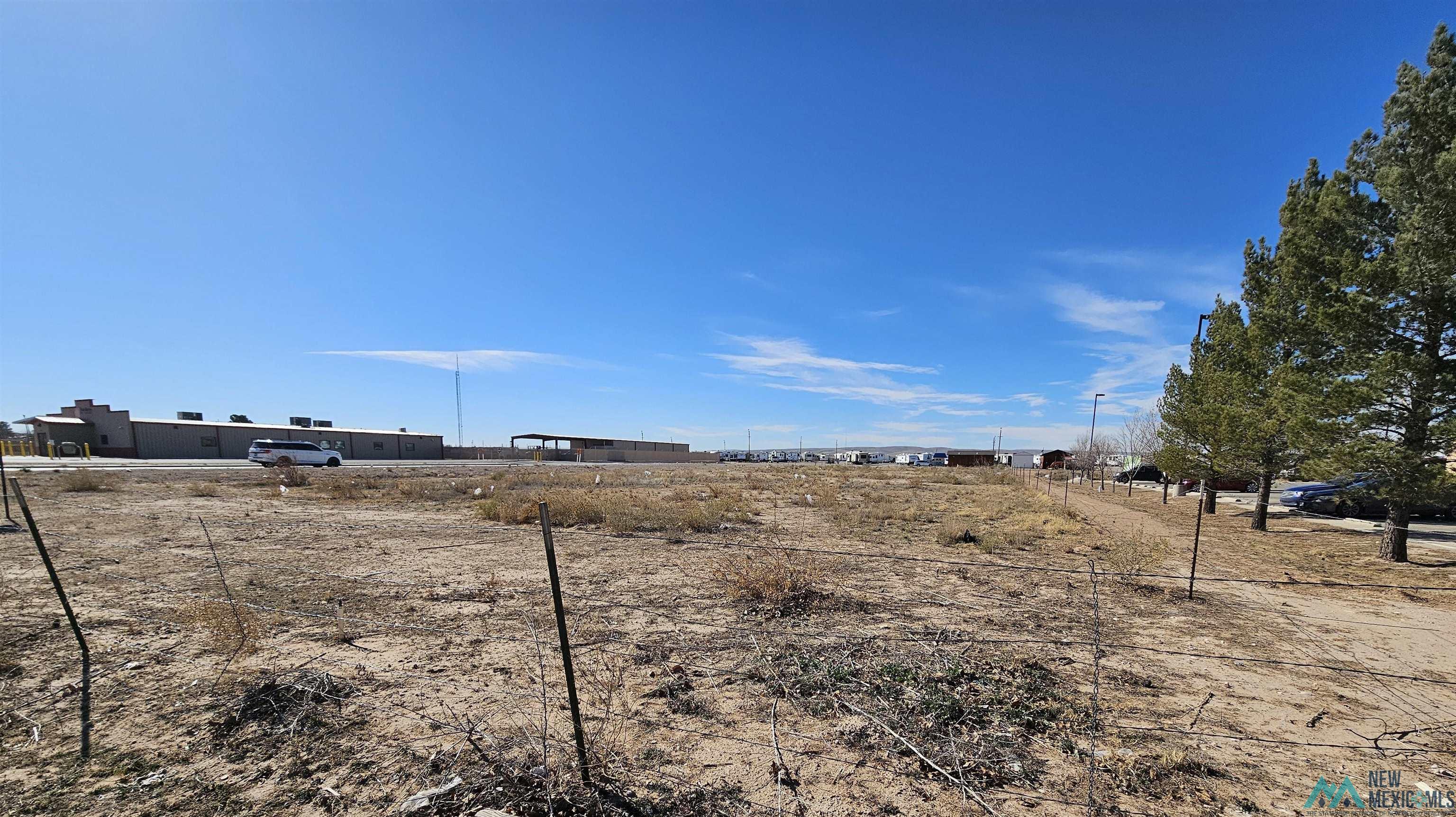 2017 San Jose Boulevard, Carlsbad, New Mexico image 3