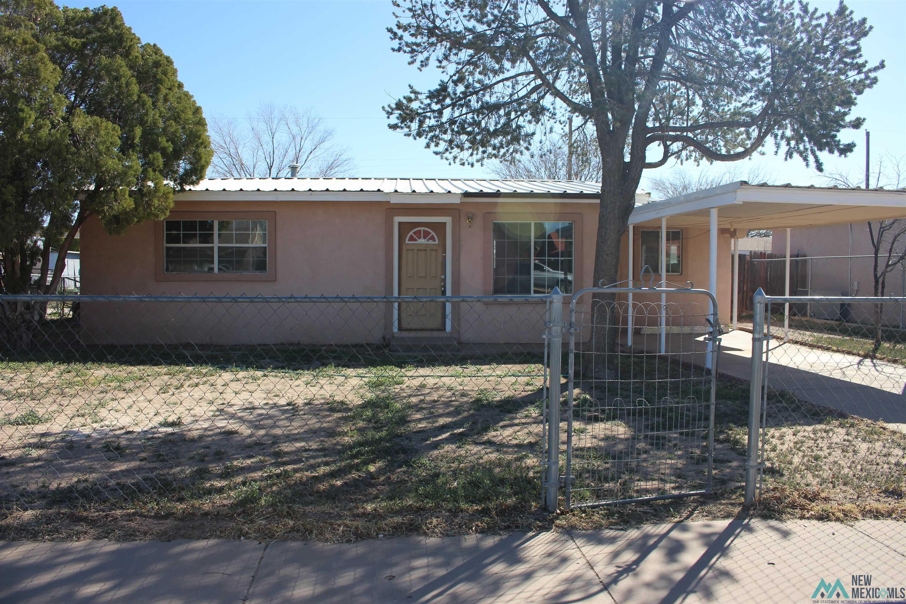 515 S Aspen Avenue, Roswell, New Mexico image 2