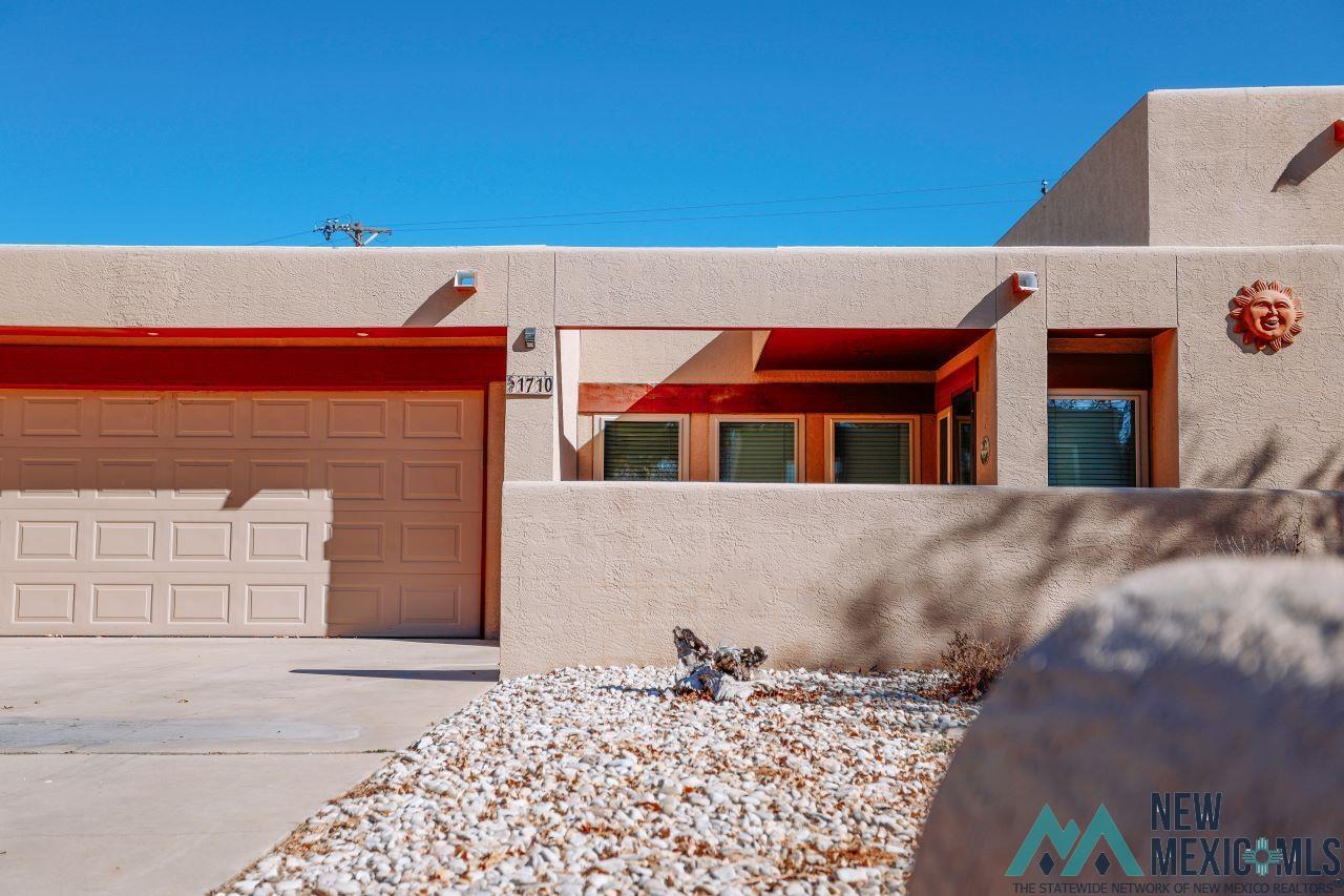 1710 E Loretta Lane, Carlsbad, New Mexico image 2