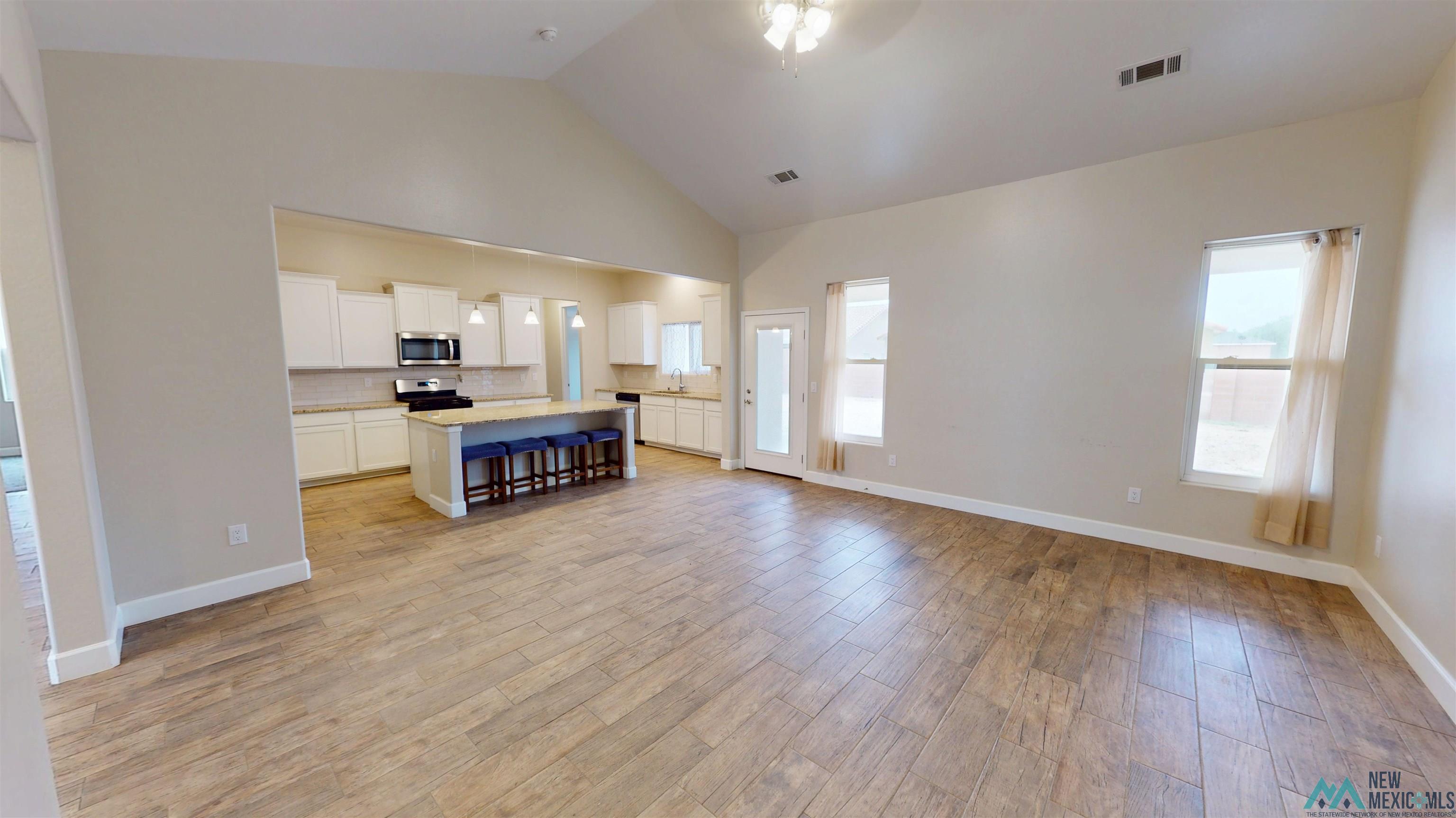 1713 W Poco, Hobbs, Texas image 3