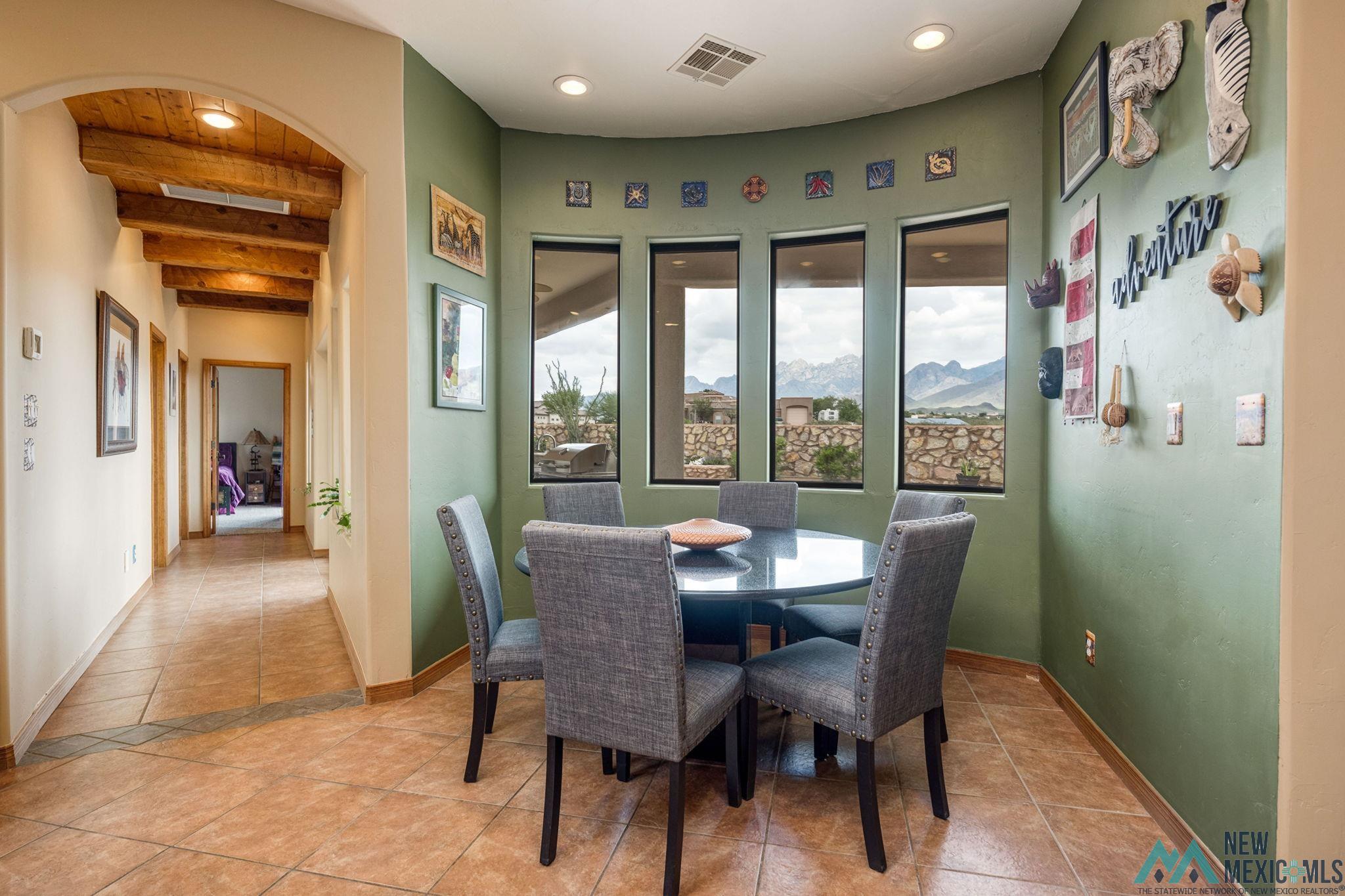 5055 Achenbach Court, Las Cruces, Texas image 4