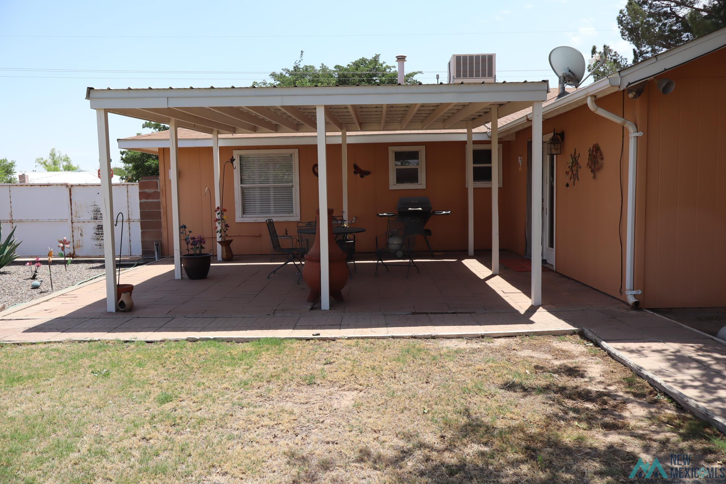 1102 S Saddler Street, Deming, Texas image 23