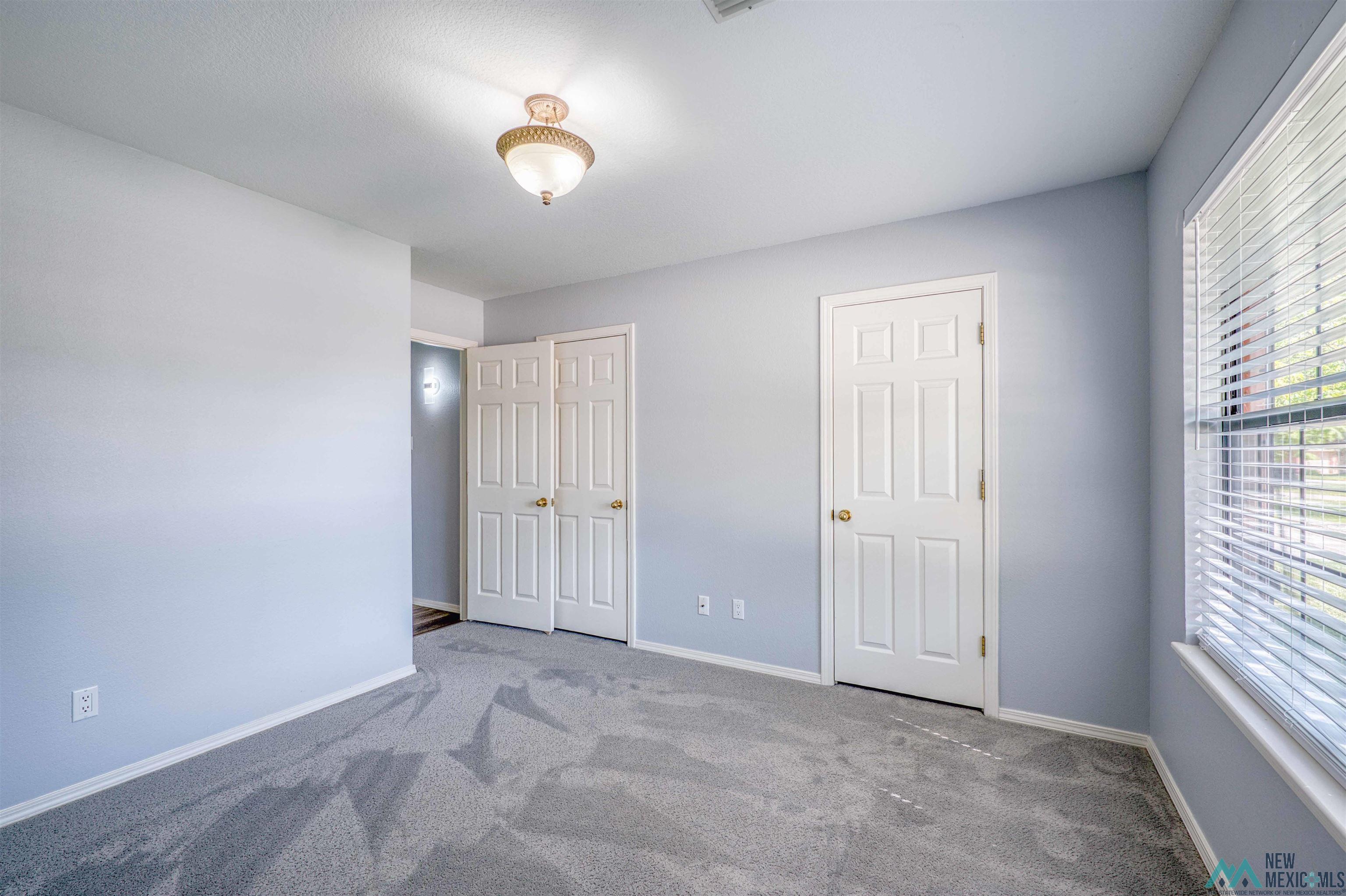 Roswell, New Mexico 88201, United States, 4 Bedrooms Bedrooms, ,2 BathroomsBathrooms,Residential,Active,192157