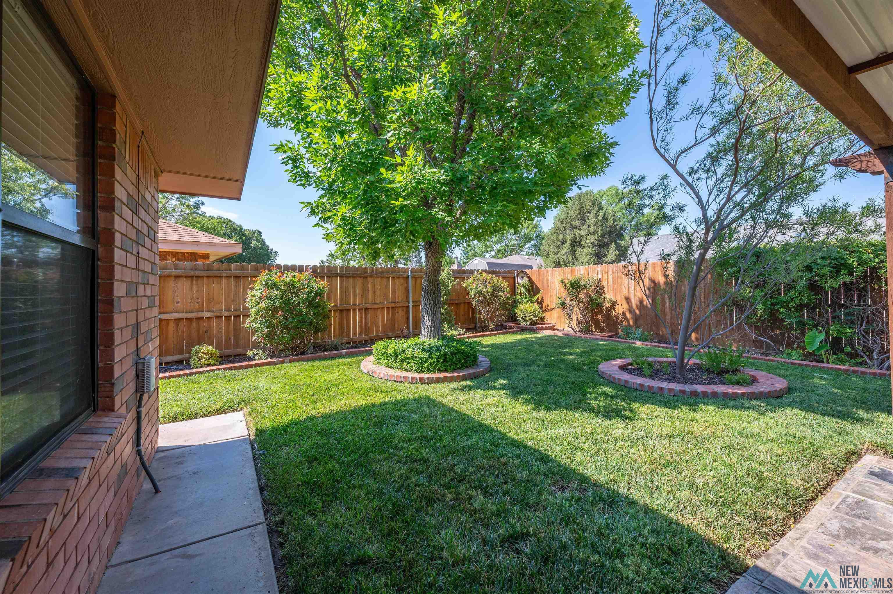 Roswell, New Mexico 88201, United States, 4 Bedrooms Bedrooms, ,2 BathroomsBathrooms,Residential,Active,192157