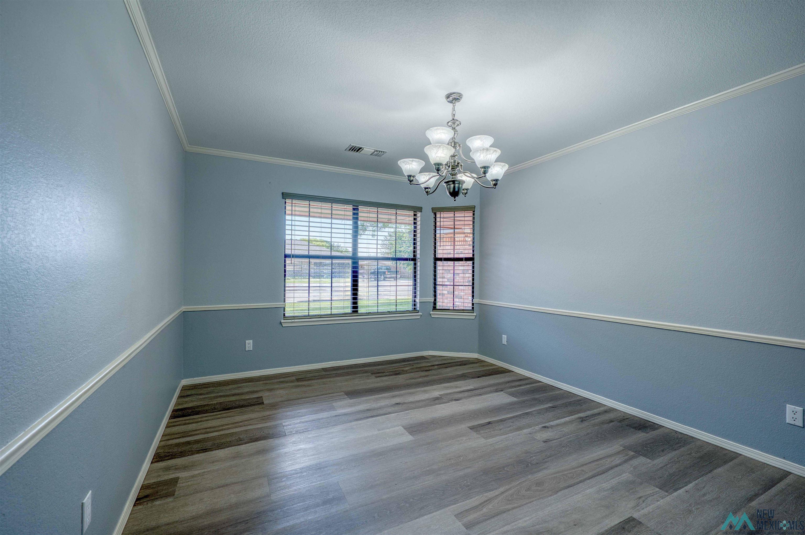 Roswell, New Mexico 88201, United States, 4 Bedrooms Bedrooms, ,2 BathroomsBathrooms,Residential,Active,192157