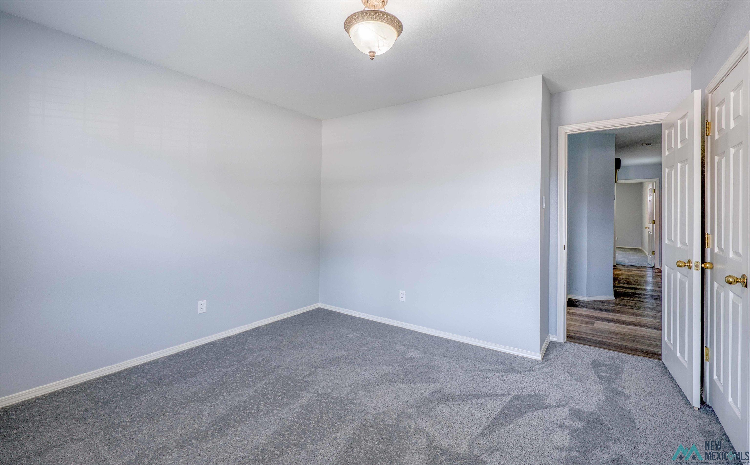 Roswell, New Mexico 88201, United States, 4 Bedrooms Bedrooms, ,2 BathroomsBathrooms,Residential,Active,192157