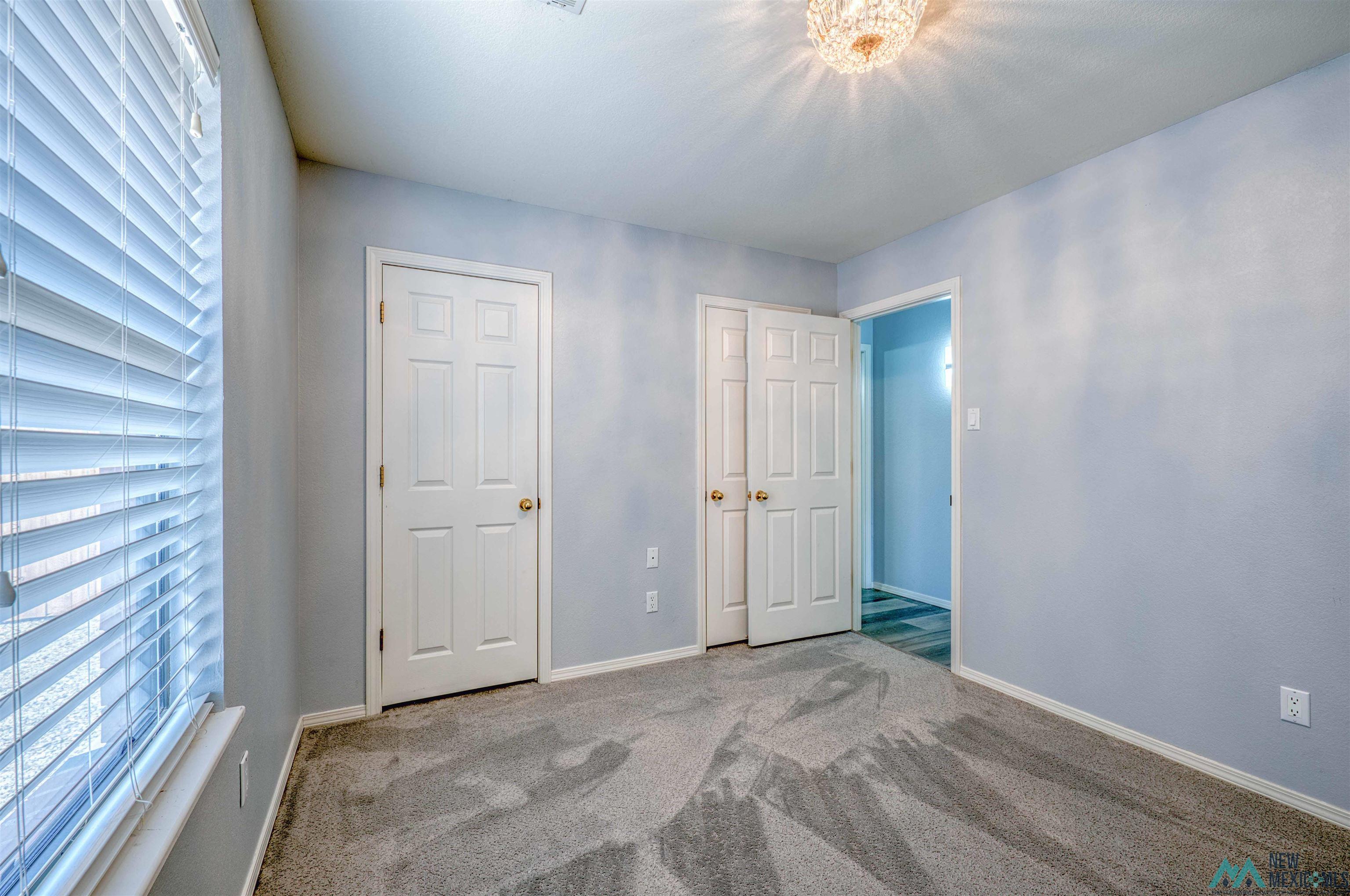 Roswell, New Mexico 88201, United States, 4 Bedrooms Bedrooms, ,2 BathroomsBathrooms,Residential,Active,192157